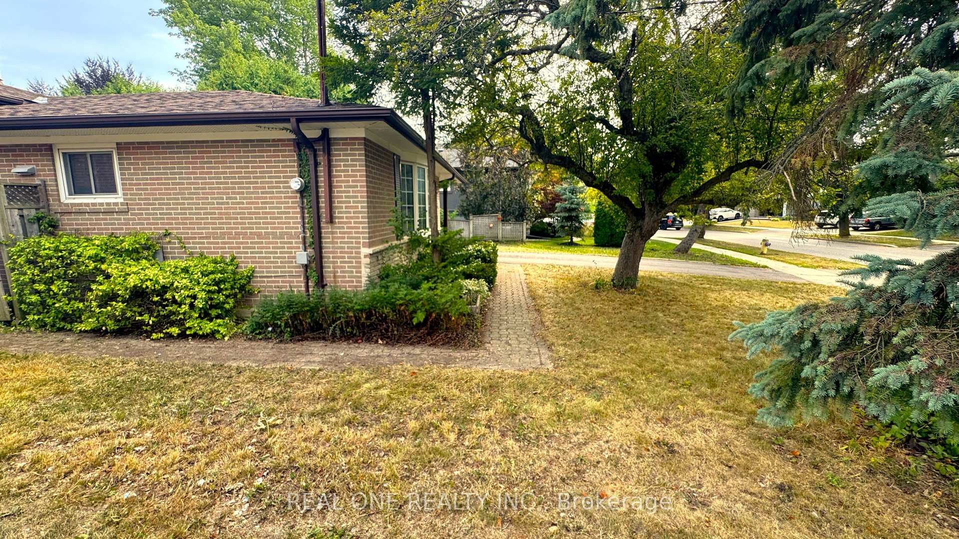 Photo 36 of 35 Corning Road, North York, Don Valley Village — HOMEH