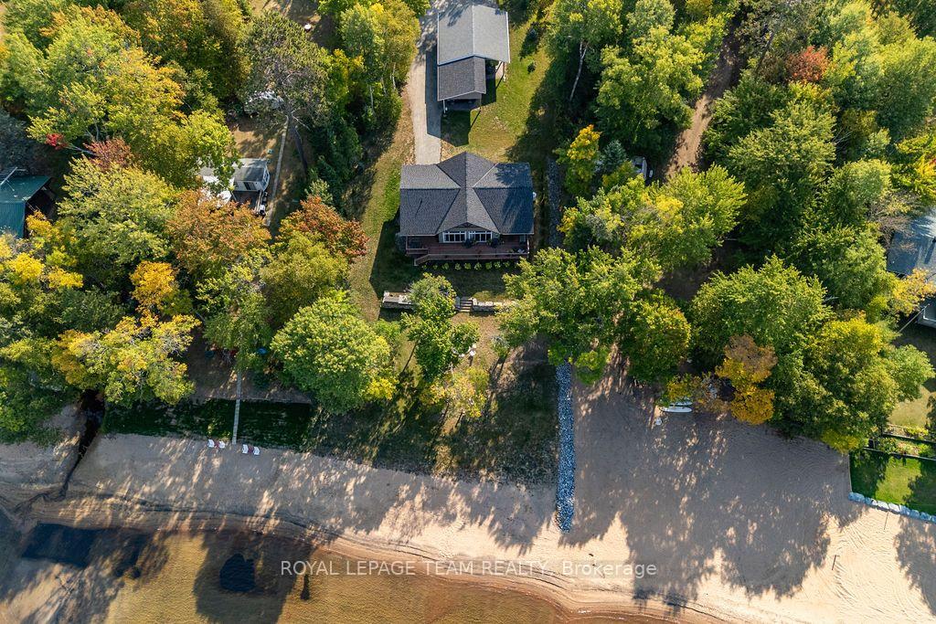 Photo 5 of 42153 Combermere Road, Madawaska Valley, Madawaska Valley — HOMEH