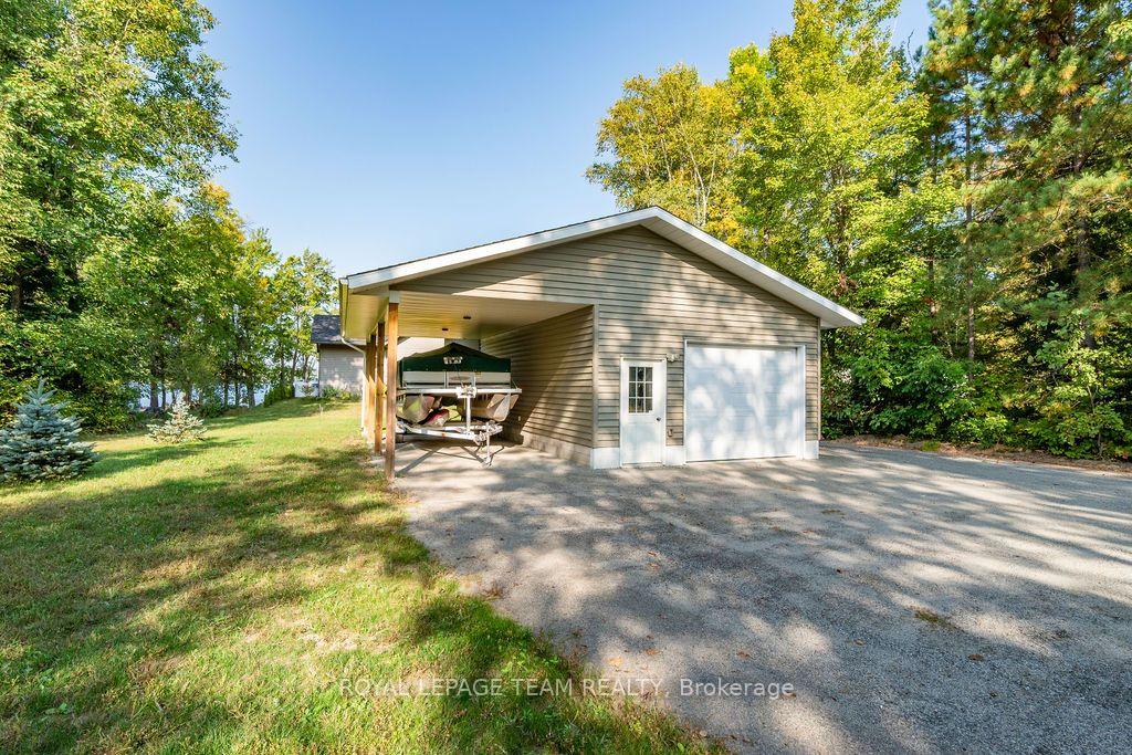 Photo 10 of 42153 Combermere Road, Madawaska Valley, Madawaska Valley — HOMEH