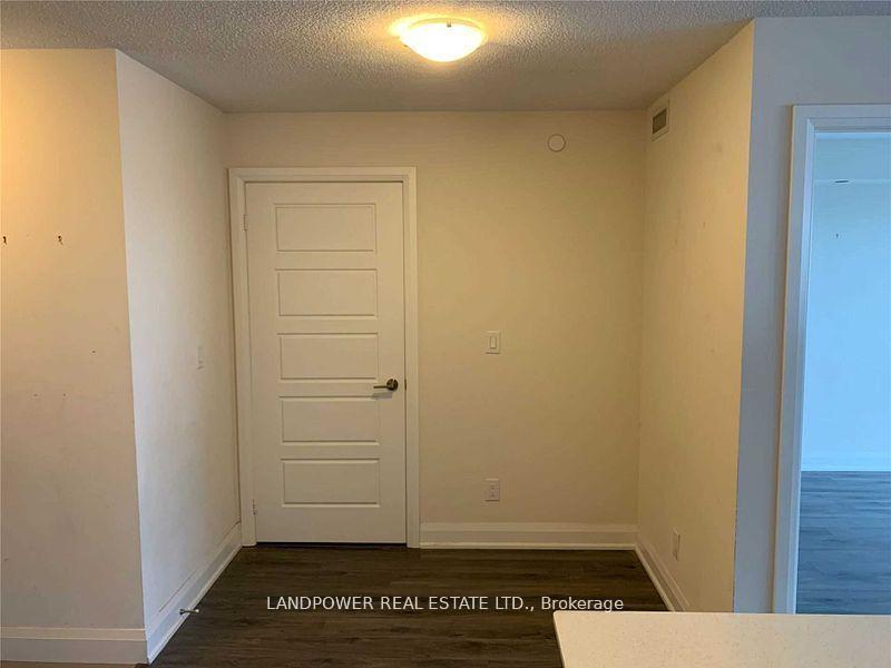 Photo 7 of Unit 805, 8200 Birchmount Road, Markham, Unionville — HOMEH