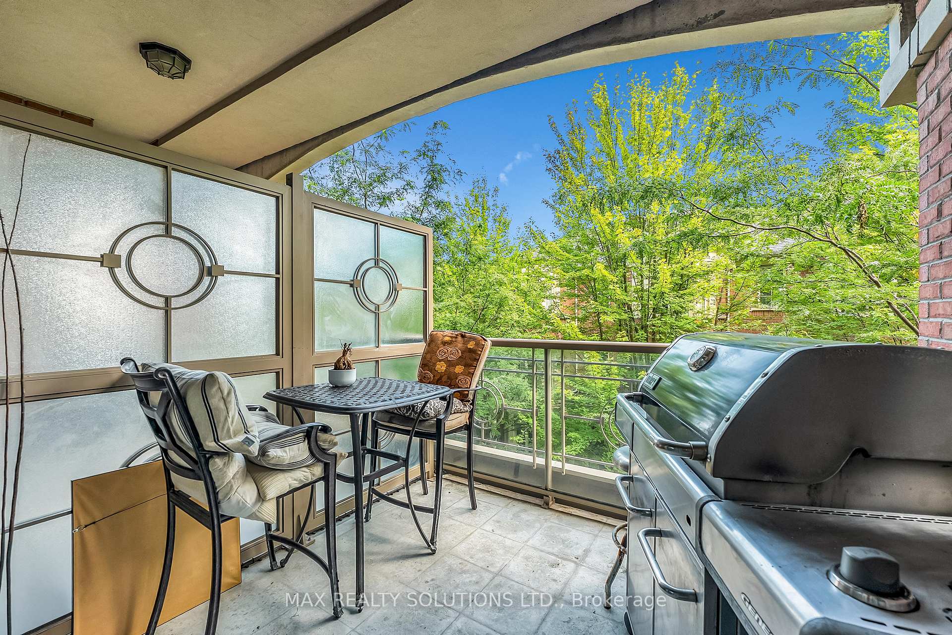 Photo 8 of Unit 319, 20 Burkebrook Place, North York, Bridle Path-Sunnybrook-York Mills — HOMEH
