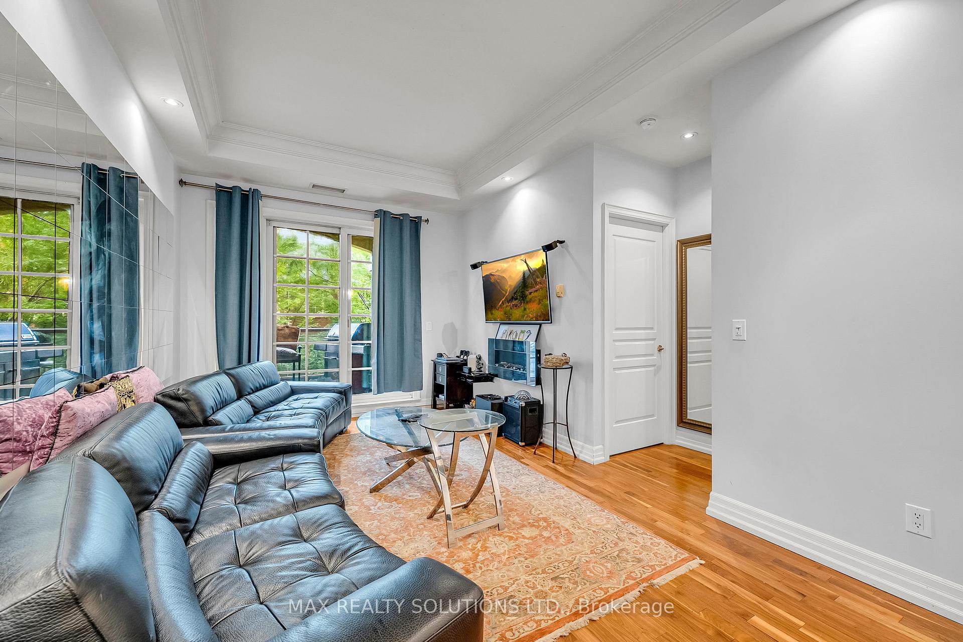 Photo 21 of Unit 319, 20 Burkebrook Place, North York, Bridle Path-Sunnybrook-York Mills — HOMEH