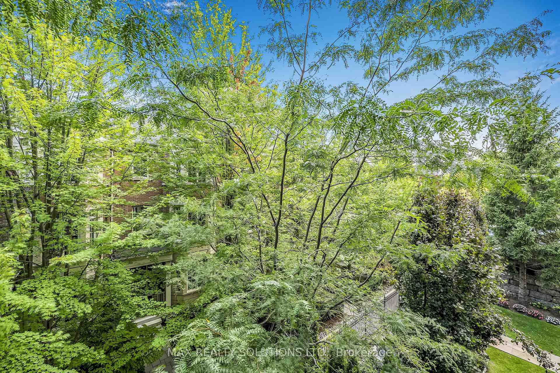 Photo 27 of Unit 319, 20 Burkebrook Place, North York, Bridle Path-Sunnybrook-York Mills — HOMEH