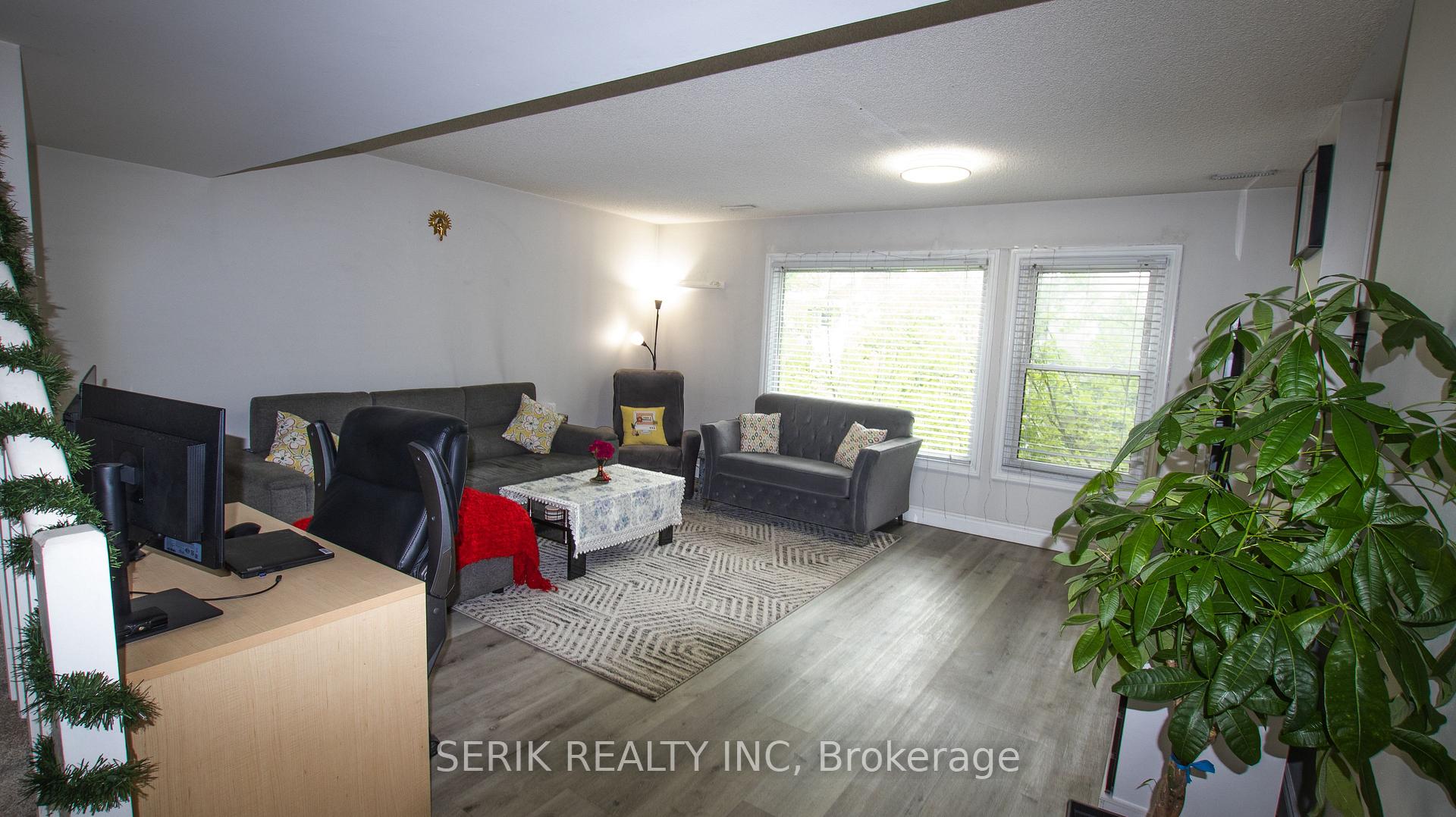 Photo 2 of Unit #54, 461 Beechwood Place, Waterloo, Beechwood West — HOMEH
