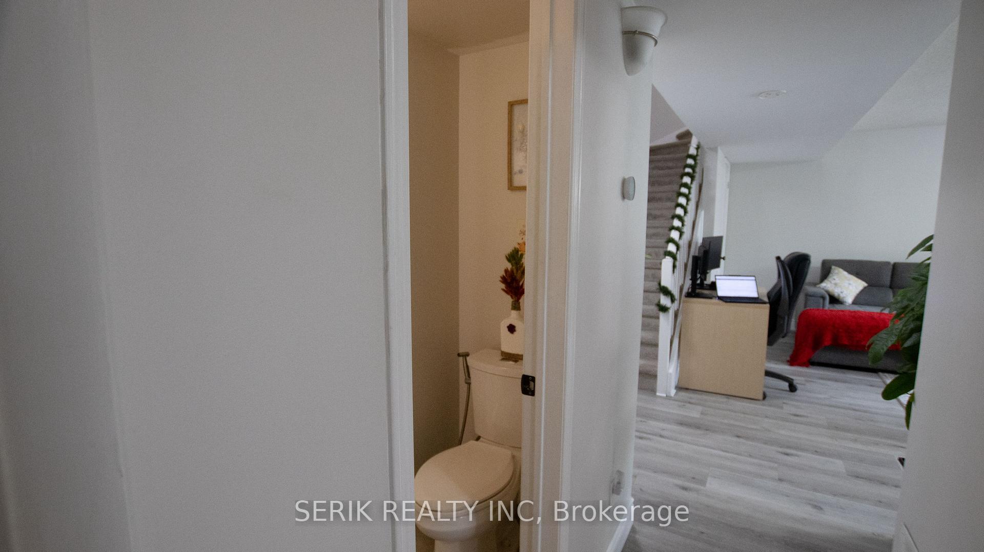 Photo 4 of Unit #54, 461 Beechwood Place, Waterloo, Beechwood West — HOMEH
