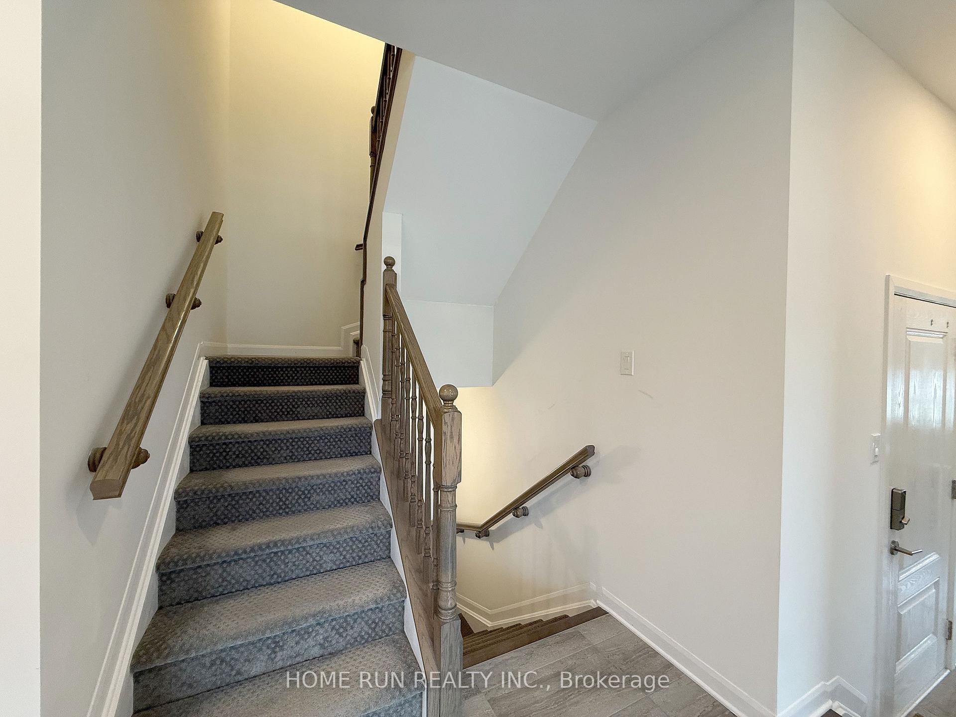 Photo 13 of 570 Clemency Crescent, Ottawa, Barrhaven - Heritage Park — HOMEH
