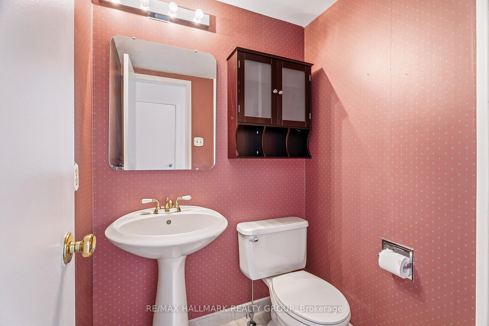 Photo 23 of 154 Presland Road, Ottawa, Overbrook/Castle Heights — HOMEH