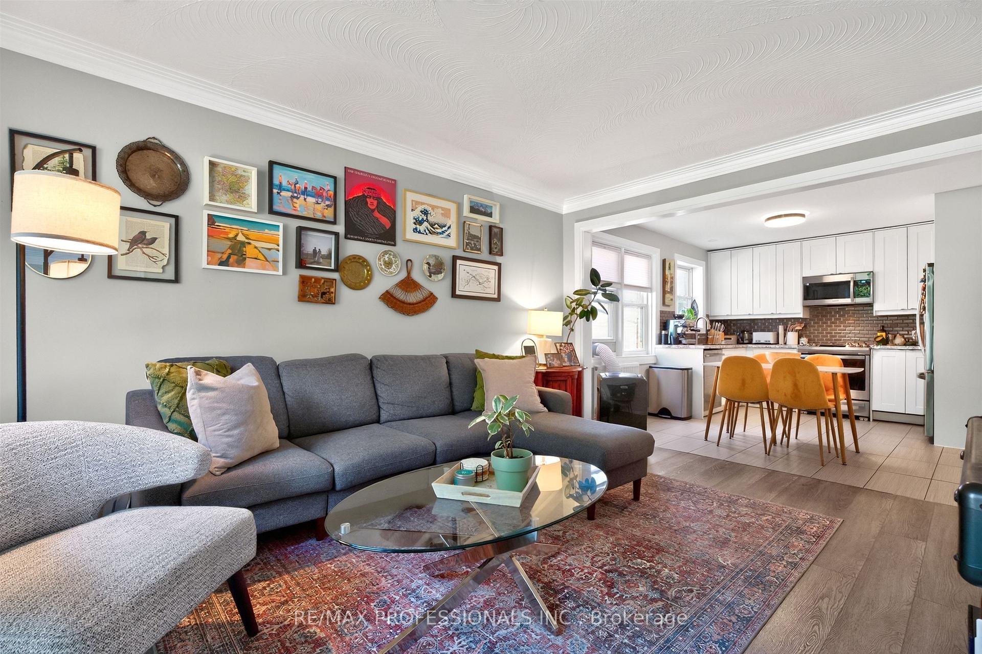 Photo 10 of 31 Long Branch Avenue, Etobicoke, Long Branch — HOMEH