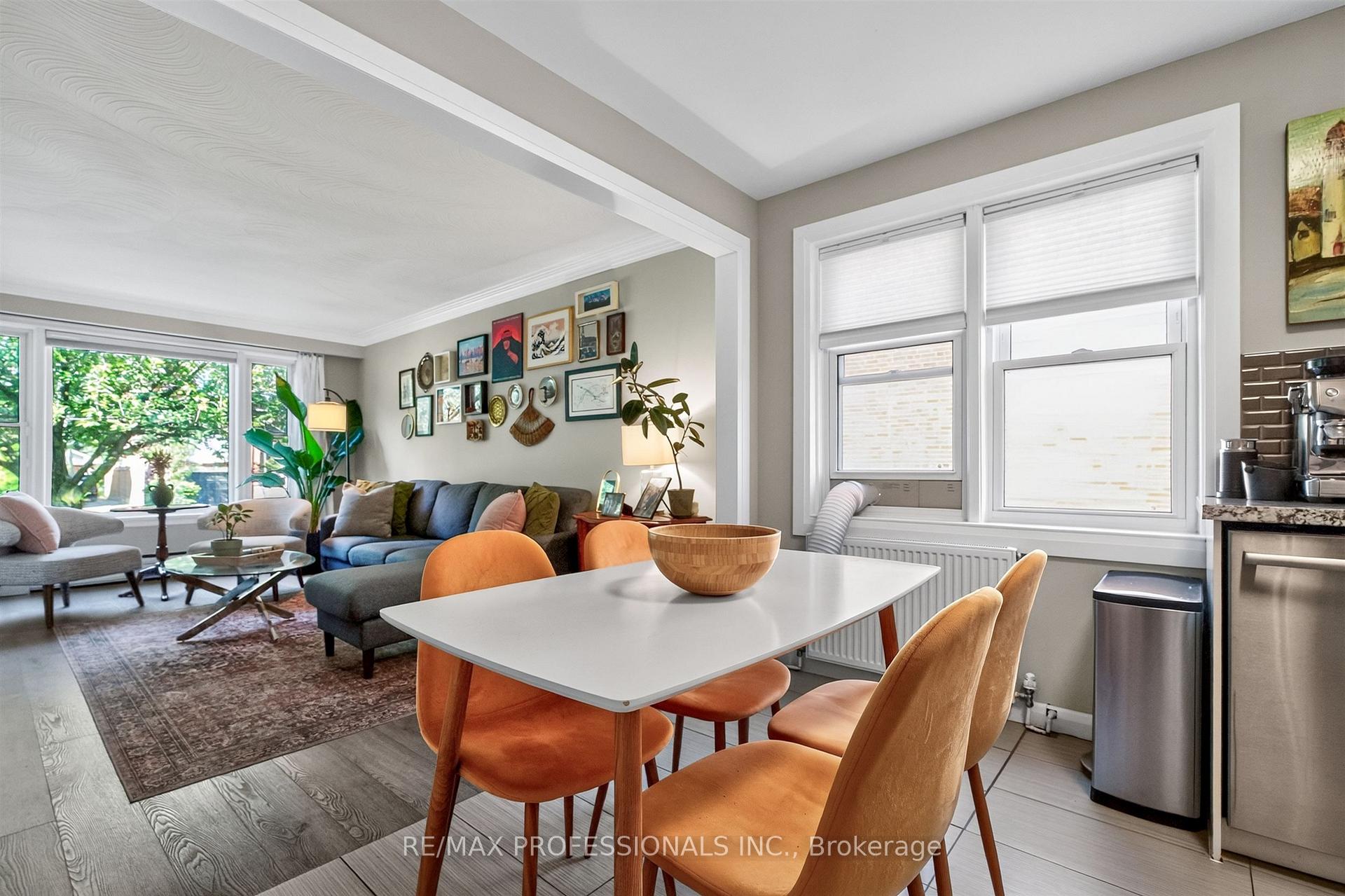 Photo 12 of 31 Long Branch Avenue, Etobicoke, Long Branch — HOMEH