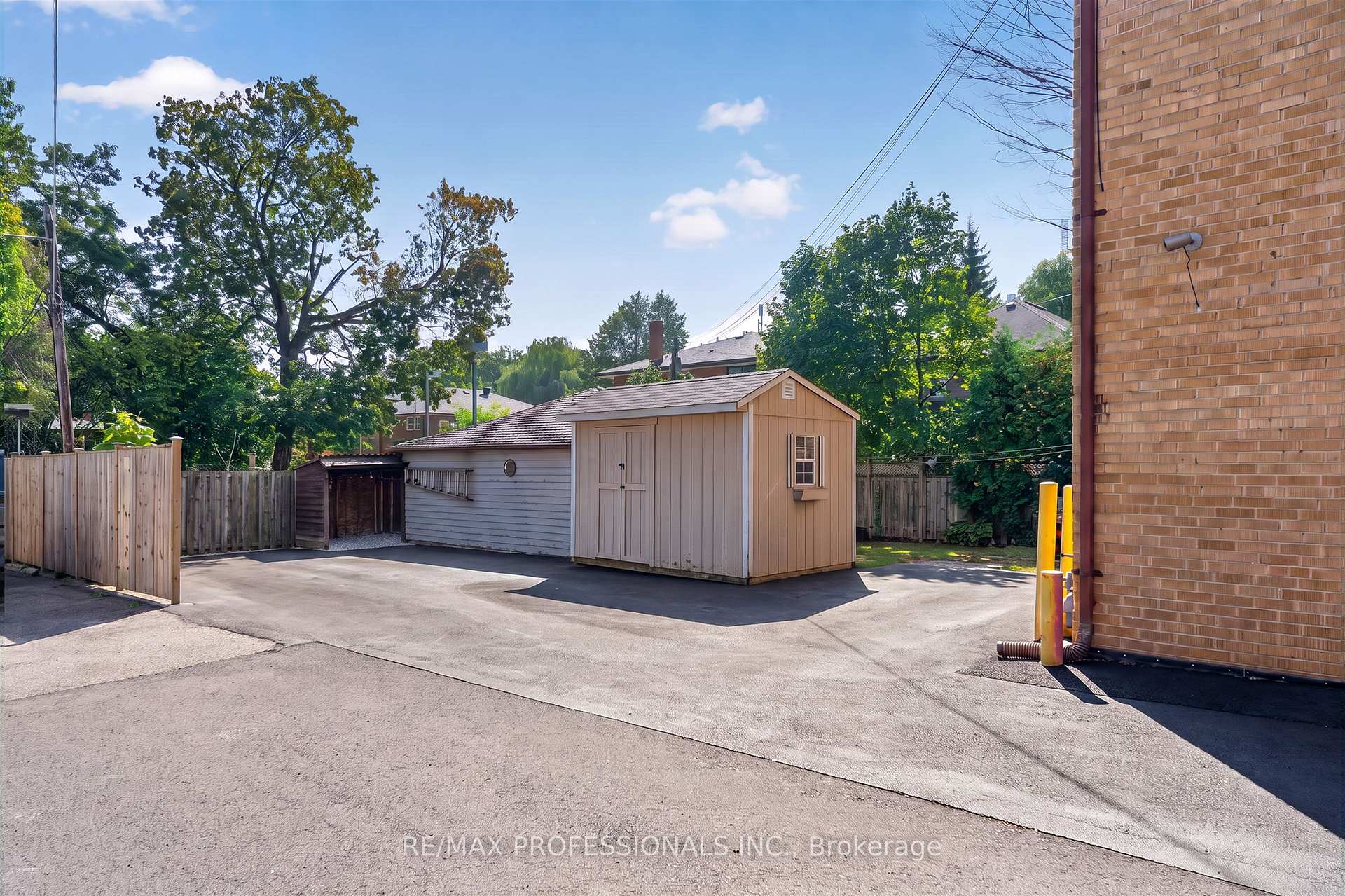 Photo 41 of 31 Long Branch Avenue, Etobicoke, Long Branch — HOMEH