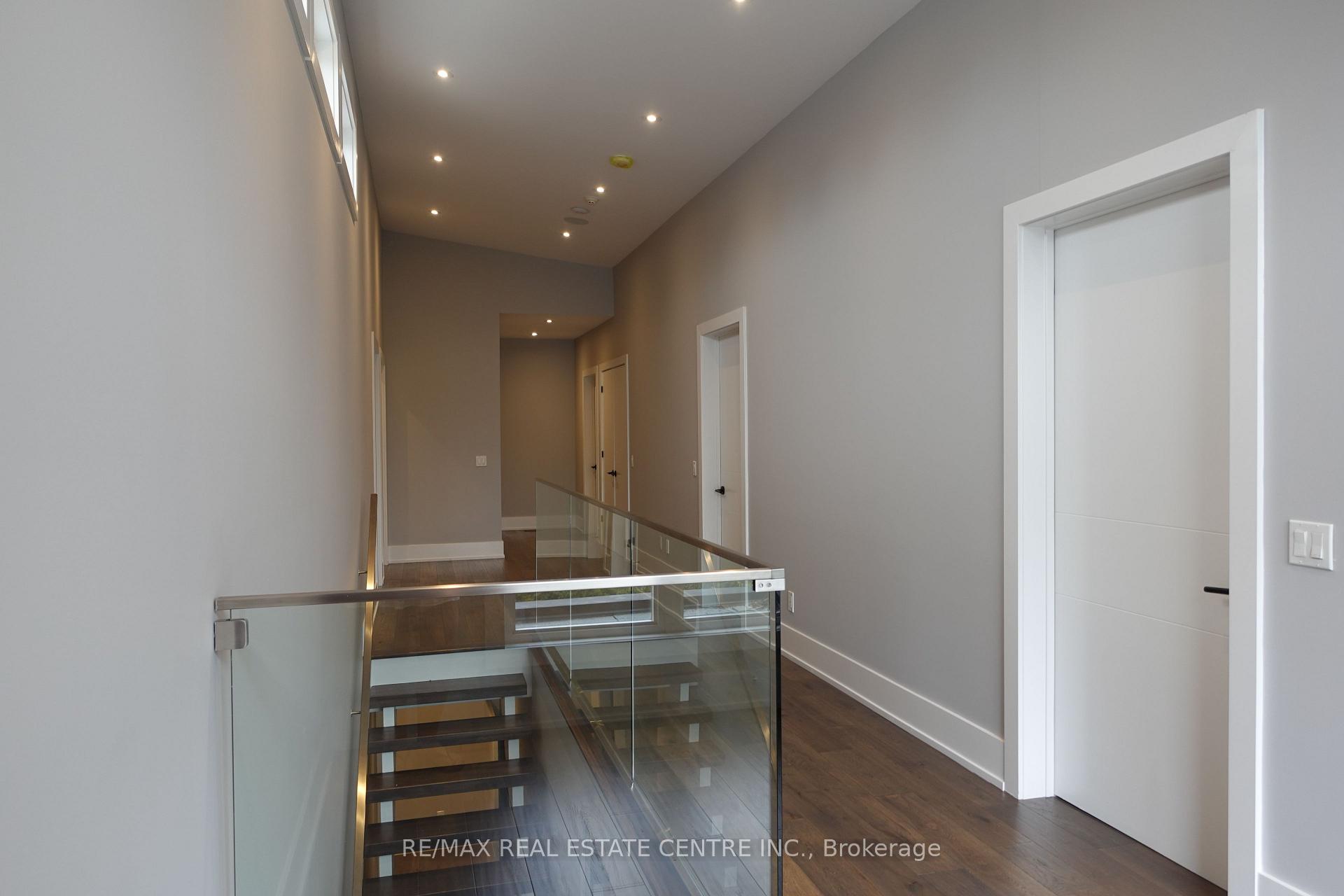 Photo 17 of 2140 Willard Avenue, Innisfil, Alcona — HOMEH