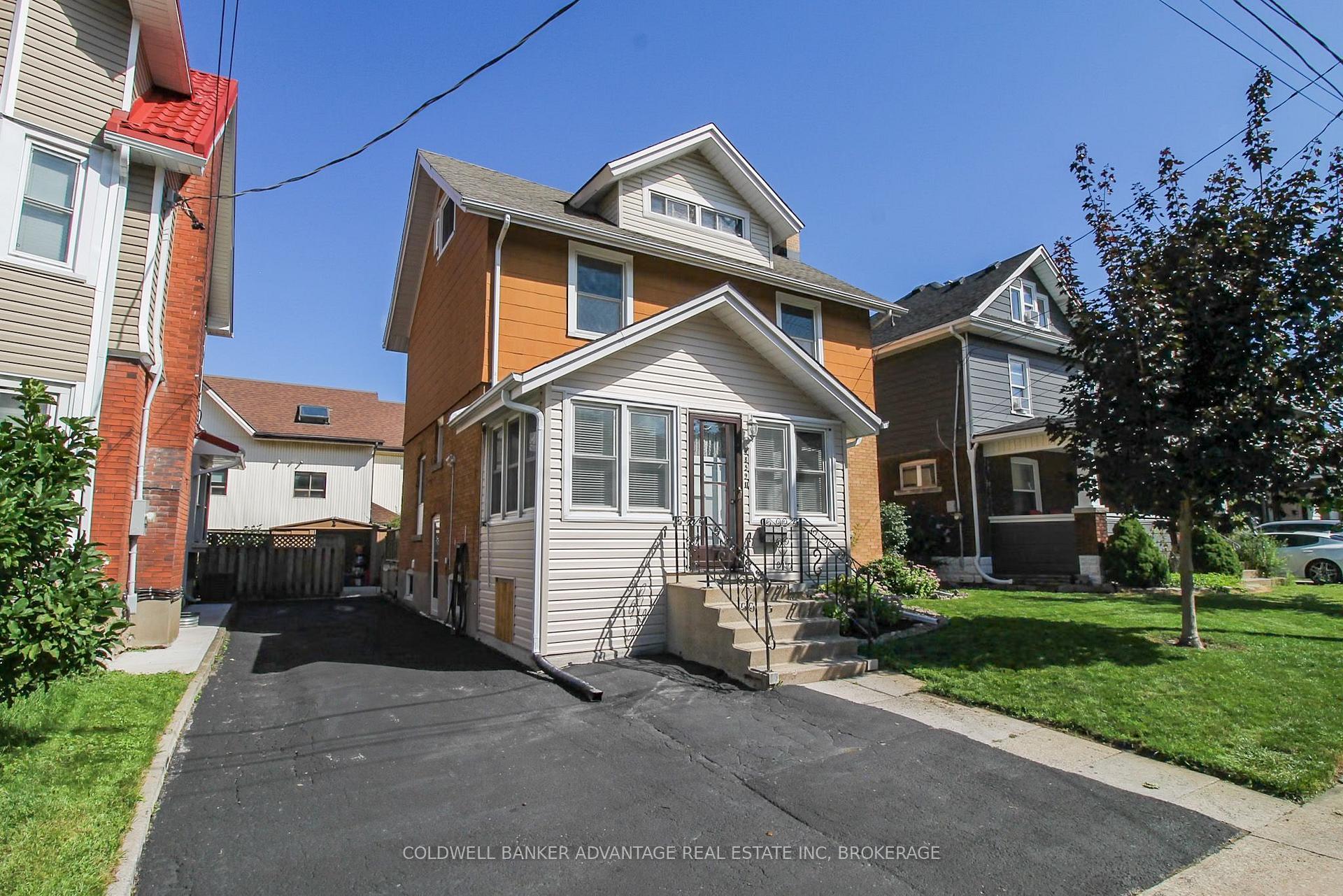 Photo of 4859 Willmott Street