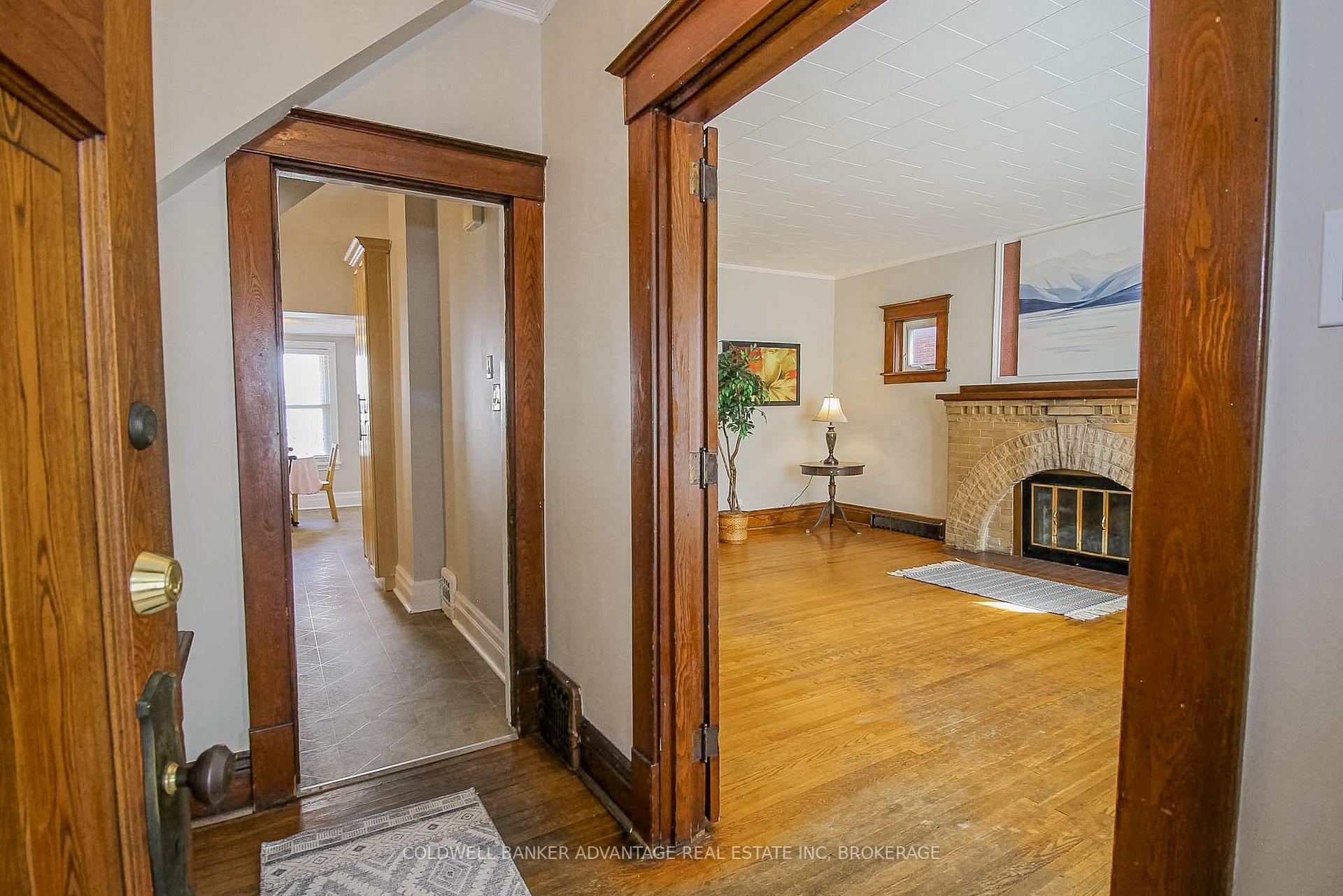 Photo 9 of 4859 Willmott Street, Niagara Falls, Cherrywood — HOMEH