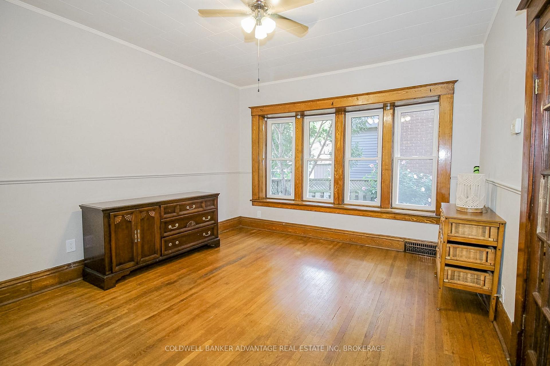 Photo 12 of 4859 Willmott Street, Niagara Falls, Cherrywood — HOMEH