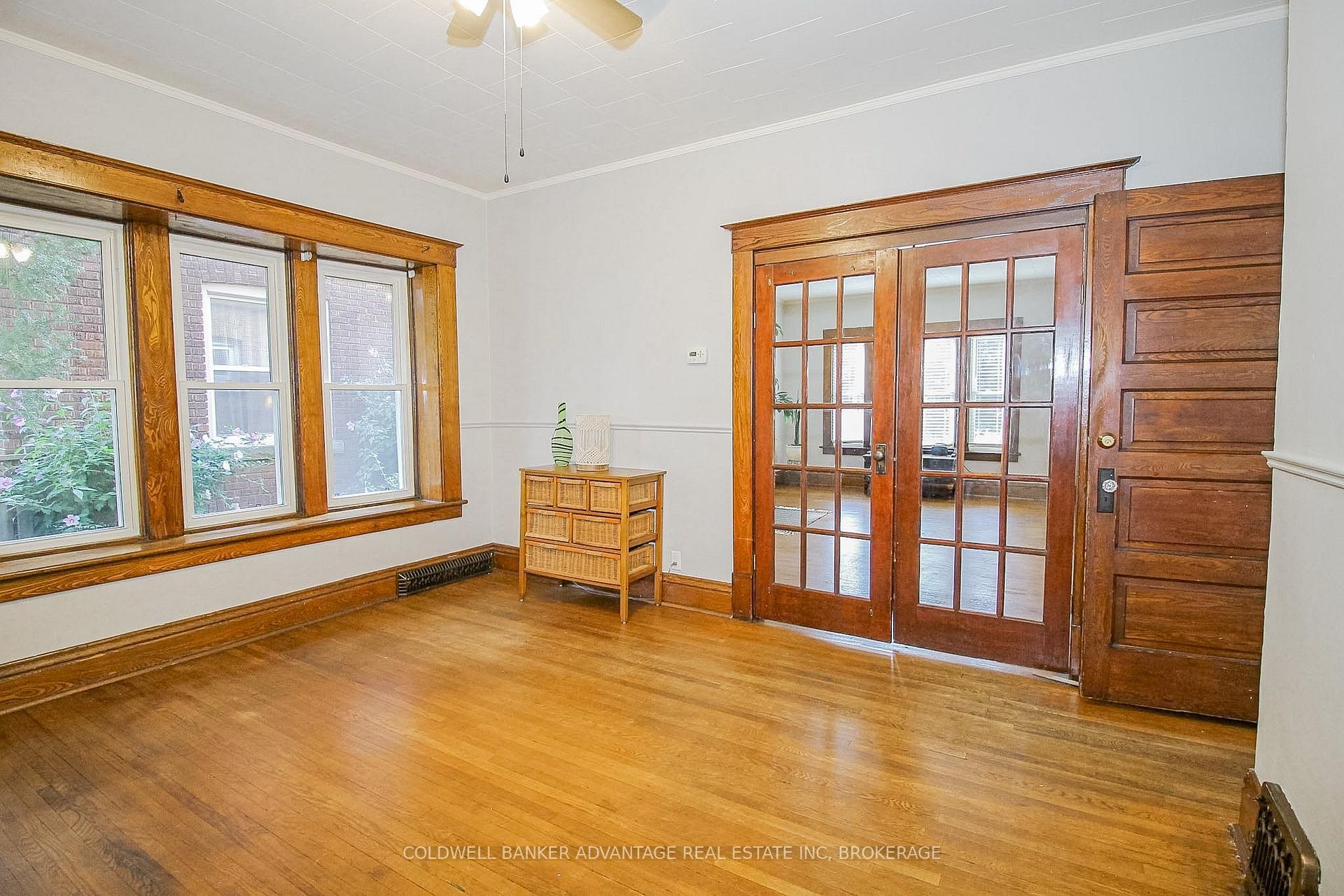 Photo 13 of 4859 Willmott Street, Niagara Falls, Cherrywood — HOMEH