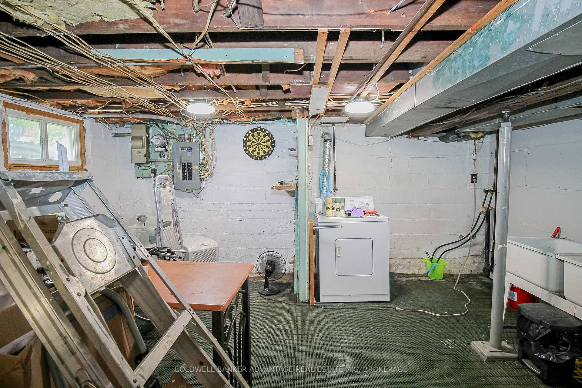 Photo 25 of 4859 Willmott Street, Niagara Falls, Cherrywood — HOMEH