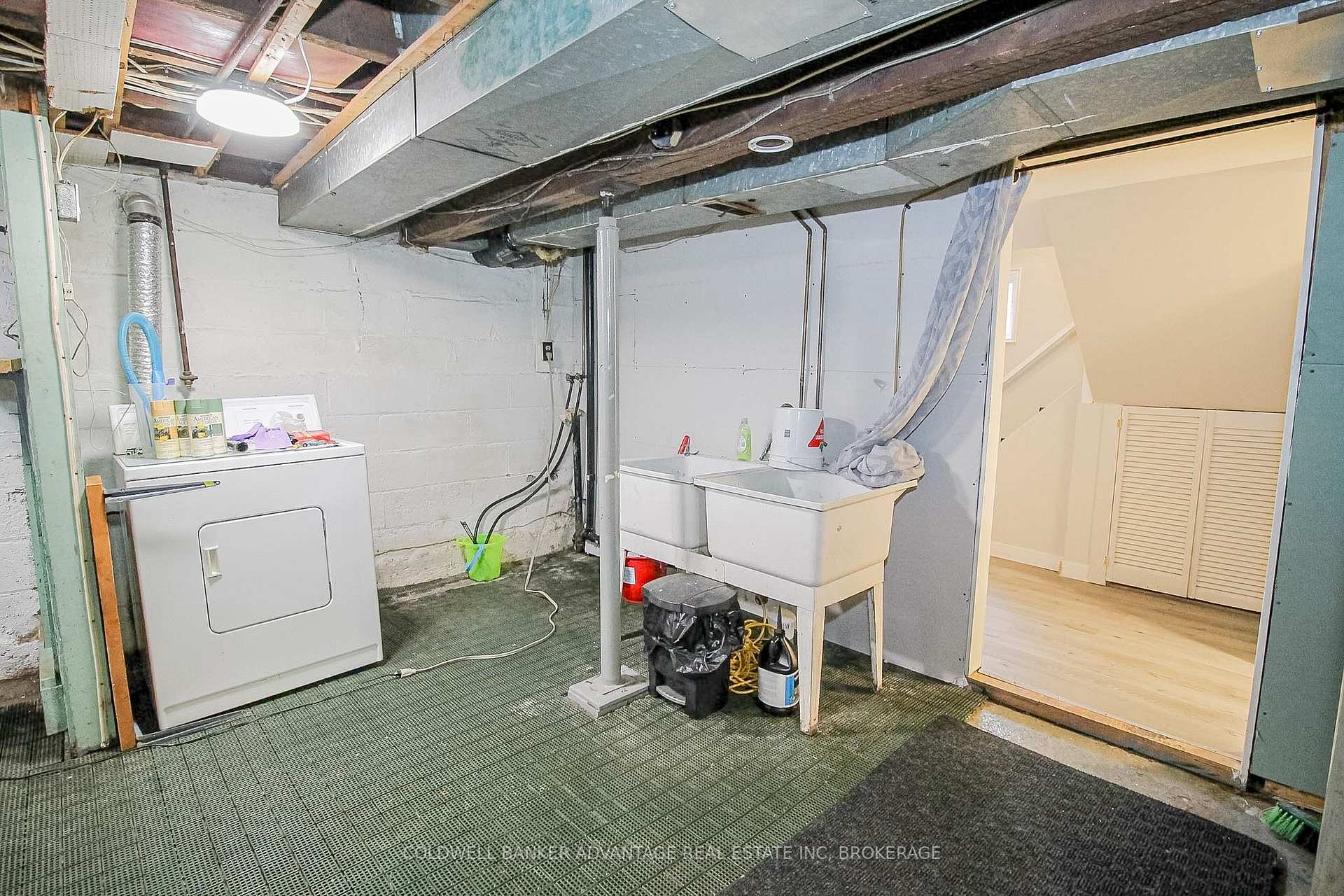 Photo 26 of 4859 Willmott Street, Niagara Falls, Cherrywood — HOMEH
