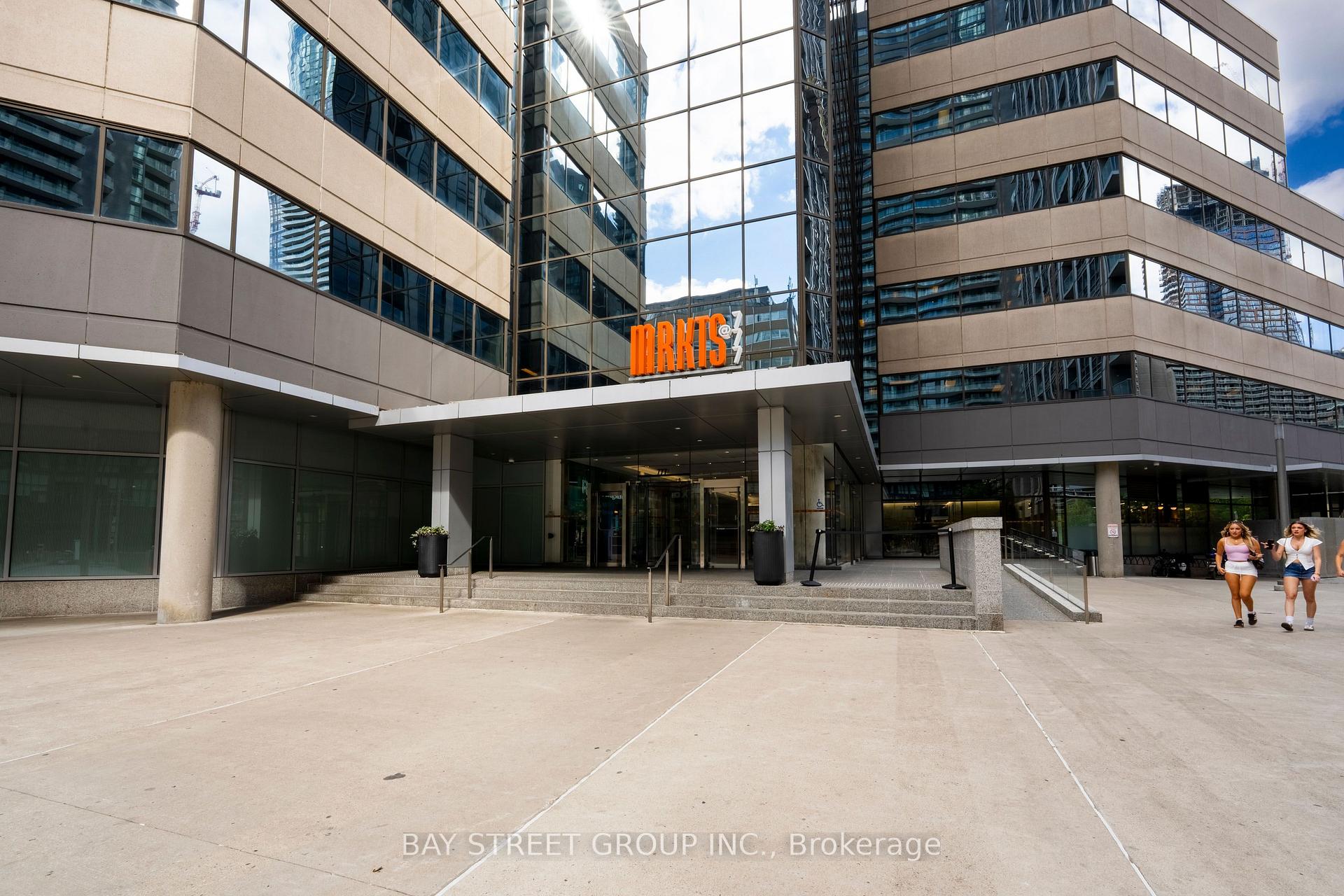 Photo 36 of Unit 709, 770 Bay Street, Toronto, Bay Street Corridor — HOMEH