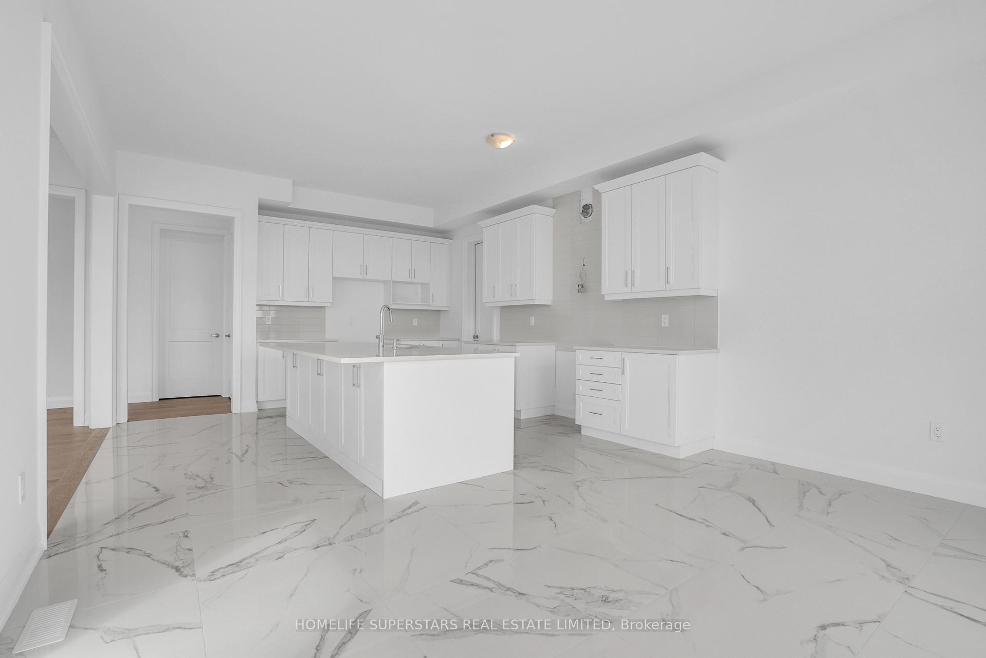 Photo 15 of 13 Barnes Drive, Oro-Medonte, Rural Oro-Medonte — HOMEH
