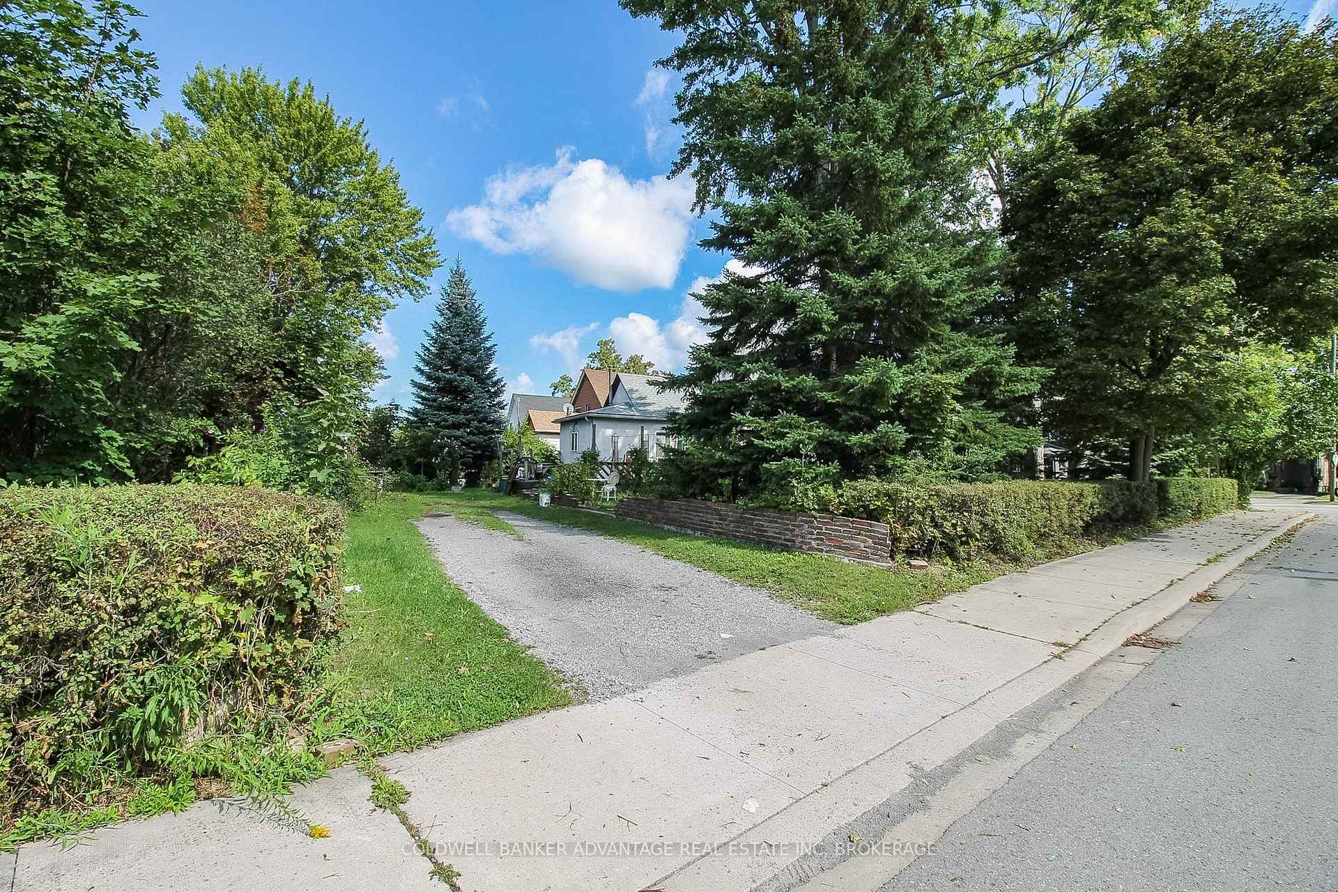 Photo 29 of 67 Ross Street, Welland, Welland Downtown — HOMEH