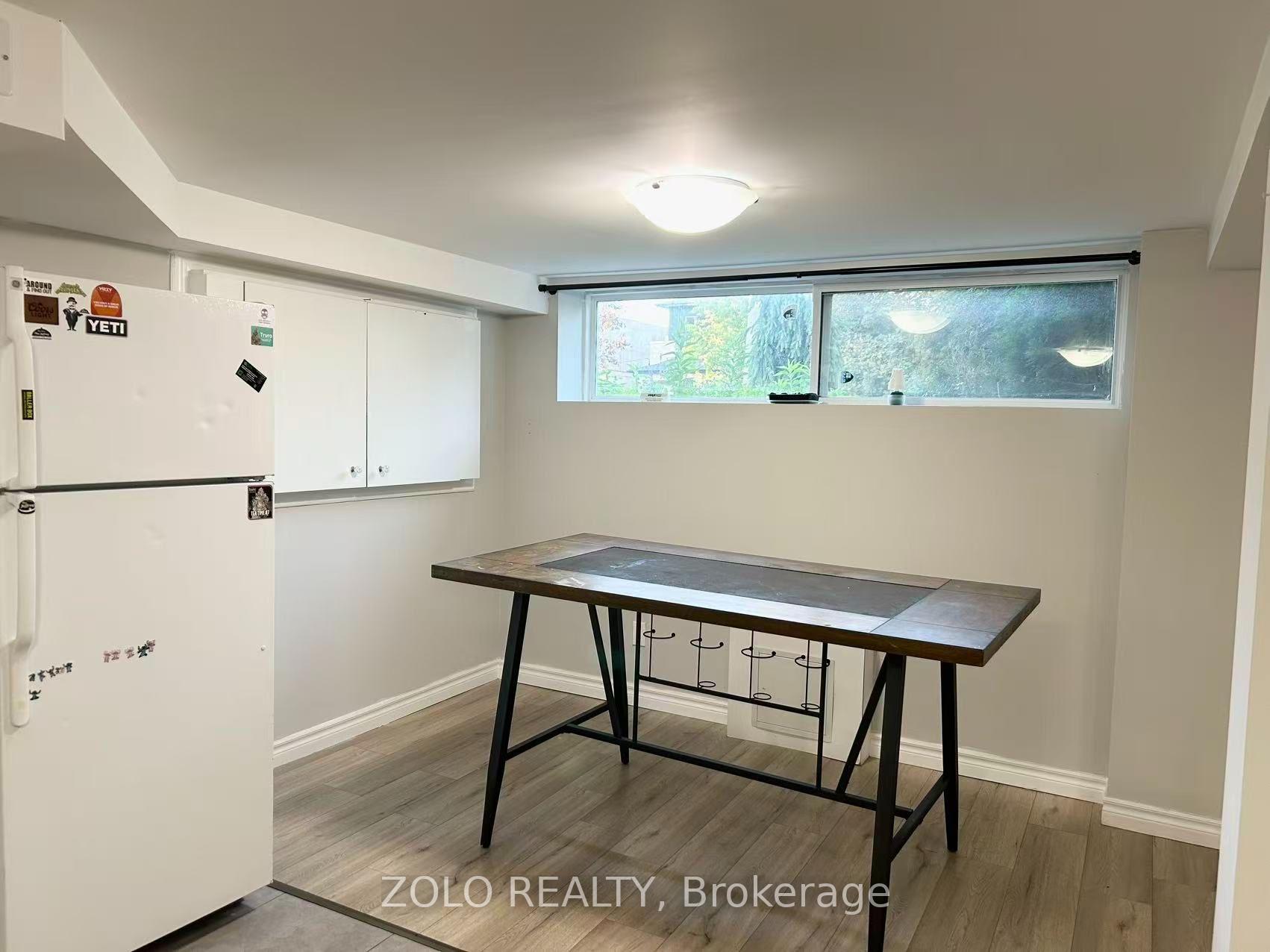 Photo 5 of 157 Hillcrest Drive, Whitby, Downtown Whitby — HOMEH