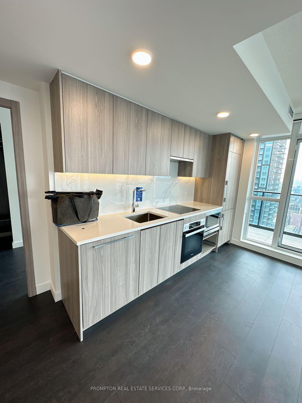 Photo 30 of Unit 4911, 38 Widmer Street, Toronto, Waterfront Communities — HOMEH