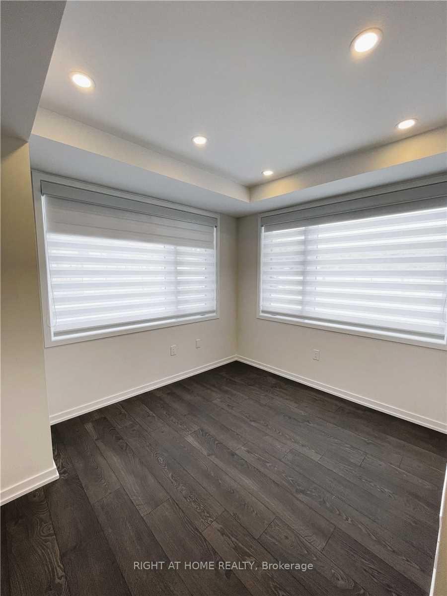 Photo 29 of 125 Crimson Forest Drive, Vaughan, Patterson — HOMEH