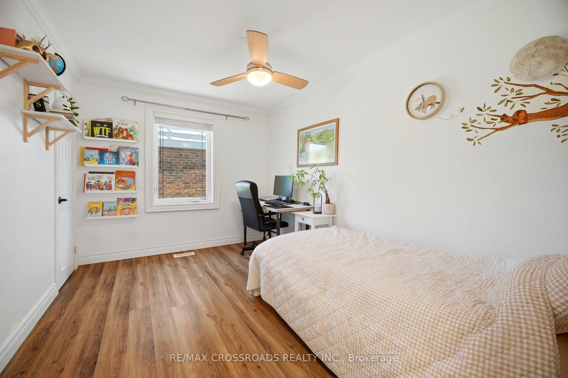 Photo 27 of 18 Adanac Drive, Scarborough, Cliffcrest — HOMEH