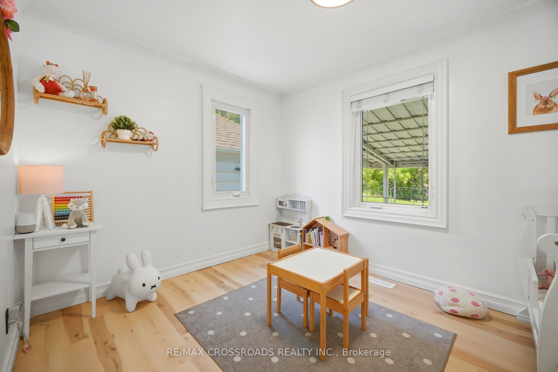 Photo 28 of 18 Adanac Drive, Scarborough, Cliffcrest — HOMEH