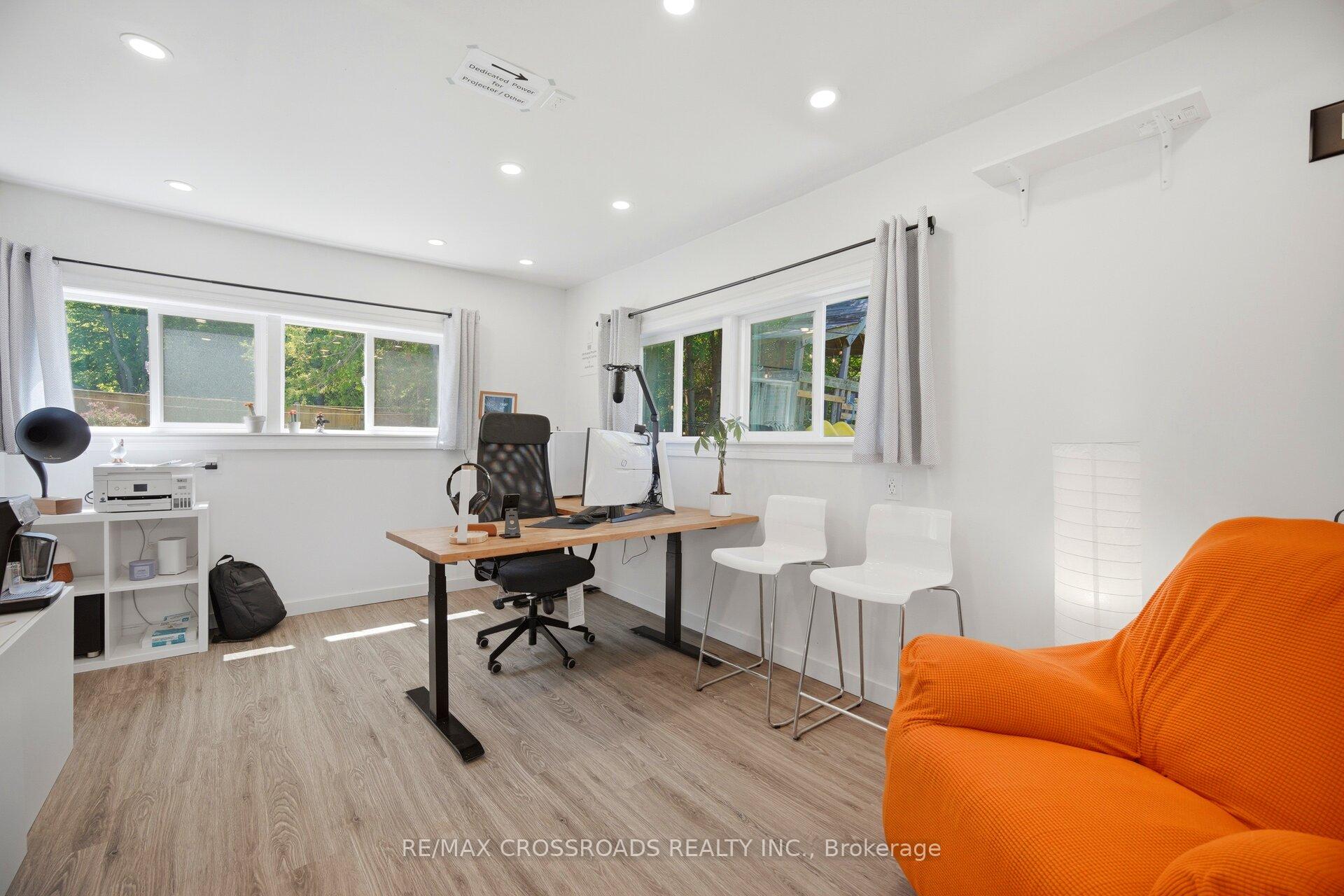 Photo 33 of 18 Adanac Drive, Scarborough, Cliffcrest — HOMEH