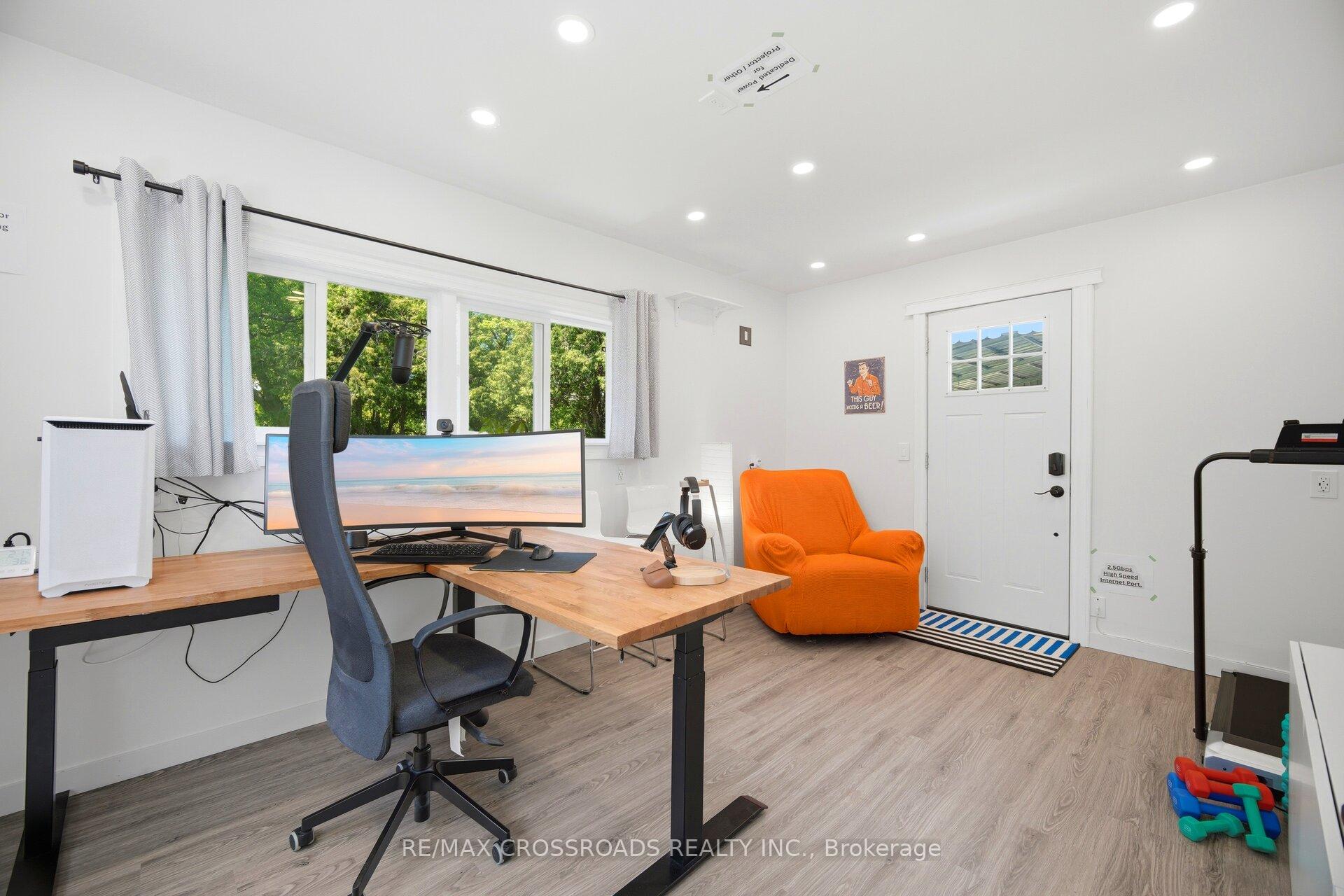 Photo 35 of 18 Adanac Drive, Scarborough, Cliffcrest — HOMEH