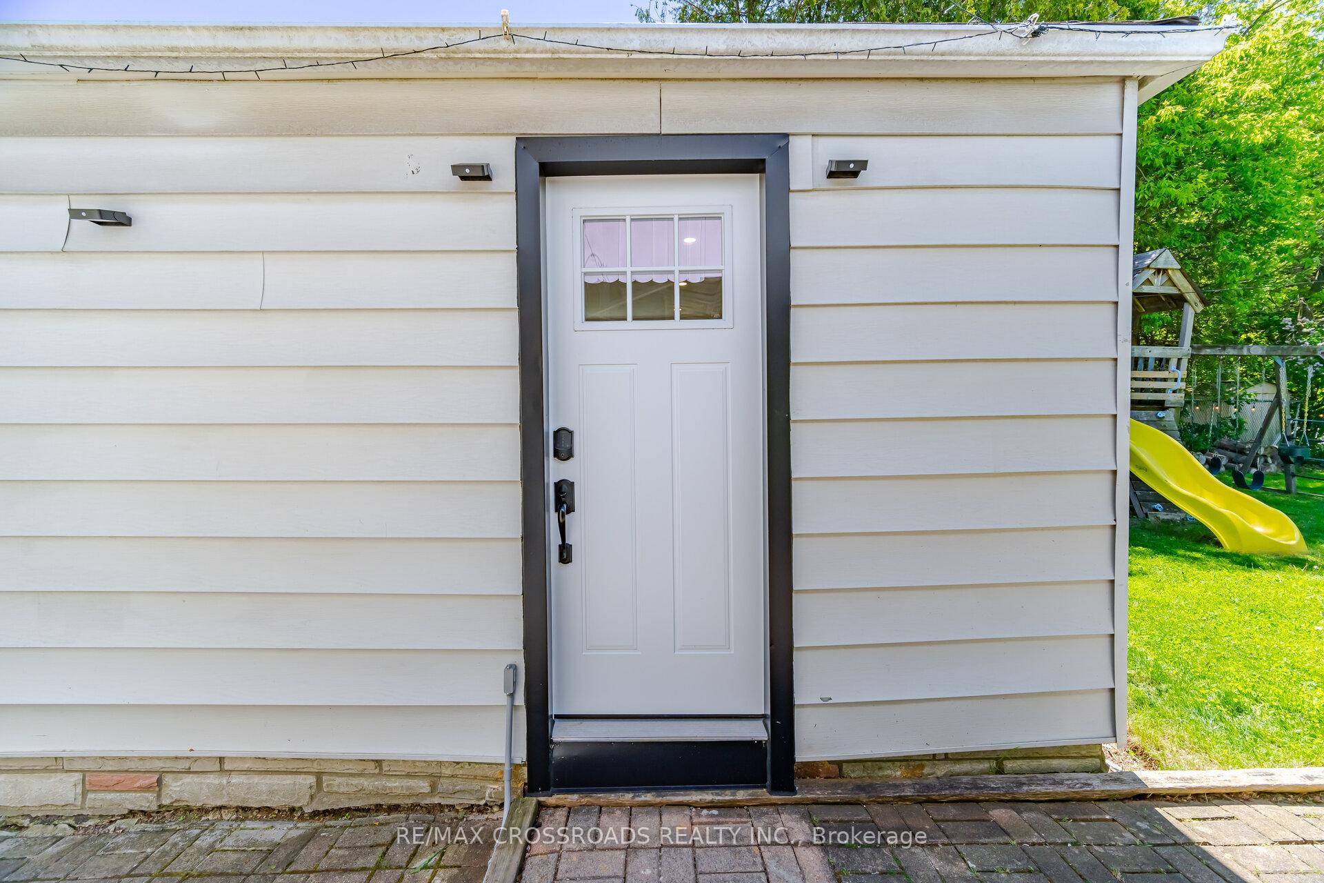 Photo 42 of 18 Adanac Drive, Scarborough, Cliffcrest — HOMEH