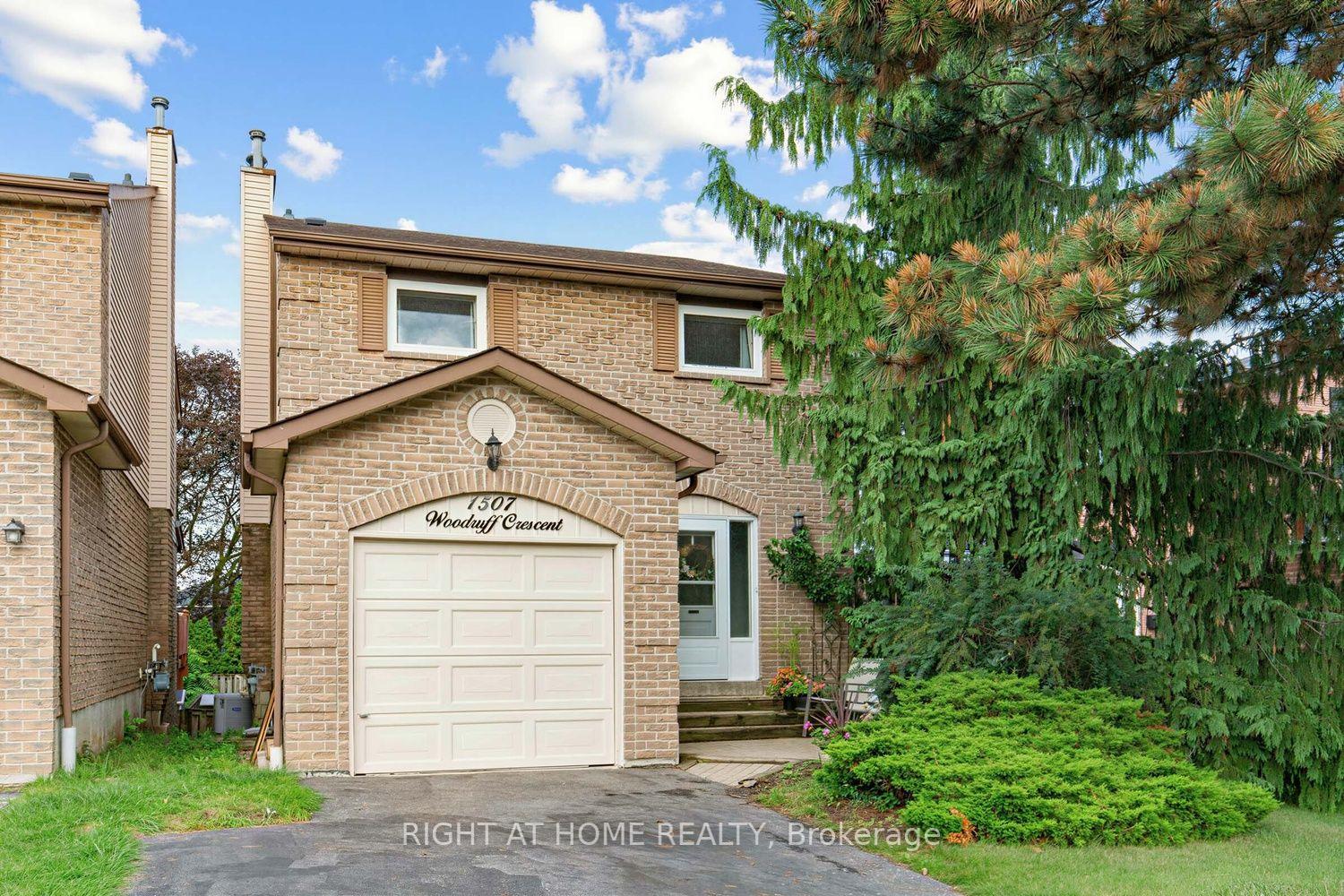 Photo 1 of 1507 Woodruff Crescent, Pickering, Amberlea — HOMEH