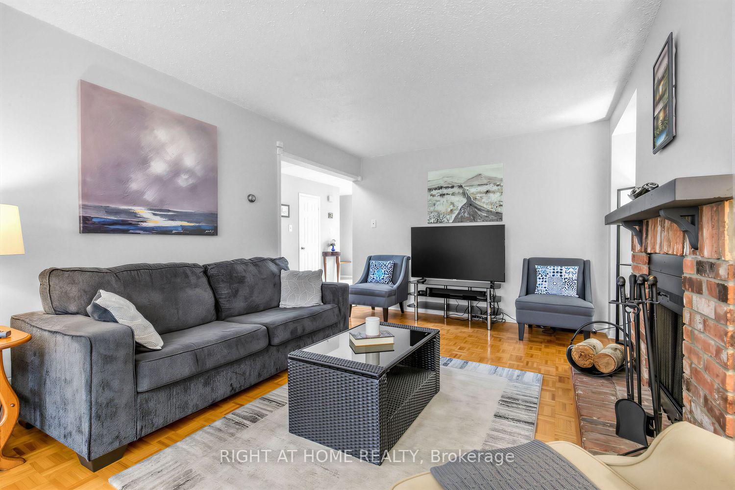 Photo 12 of 1507 Woodruff Crescent, Pickering, Amberlea — HOMEH