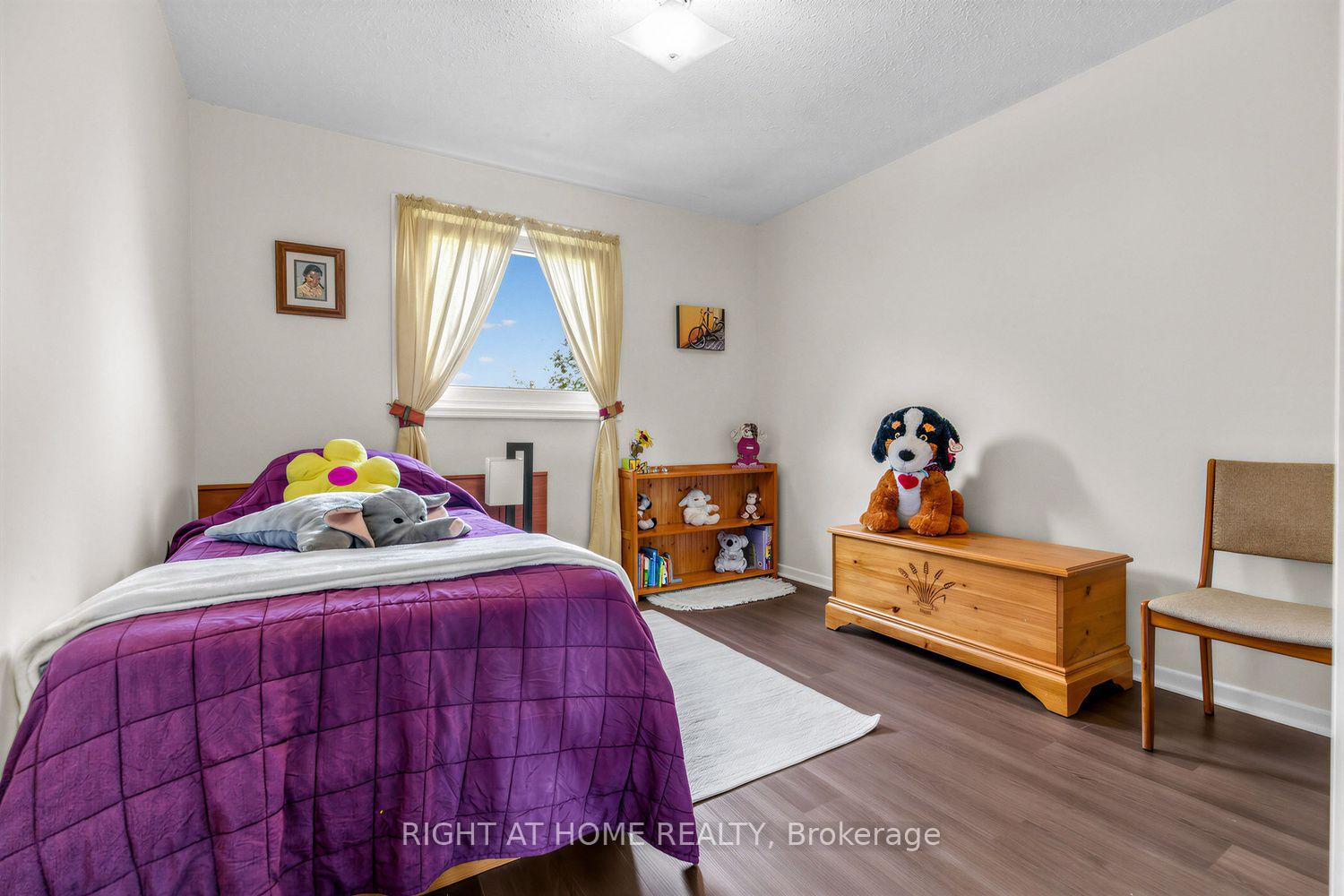 Photo 27 of 1507 Woodruff Crescent, Pickering, Amberlea — HOMEH