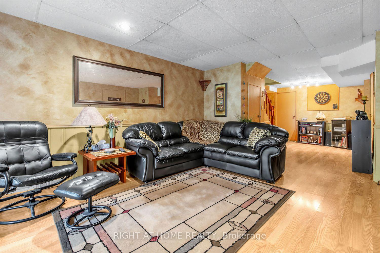 Photo 33 of 1507 Woodruff Crescent, Pickering, Amberlea — HOMEH