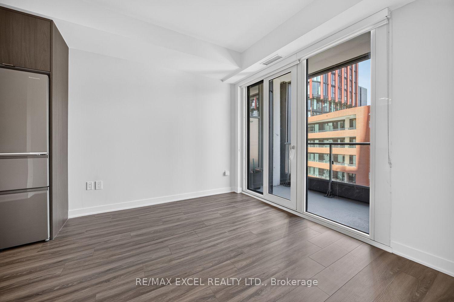 Photo 9 of Unit 801 E, 70 Princess Street E, Toronto, Waterfront Communities — HOMEH