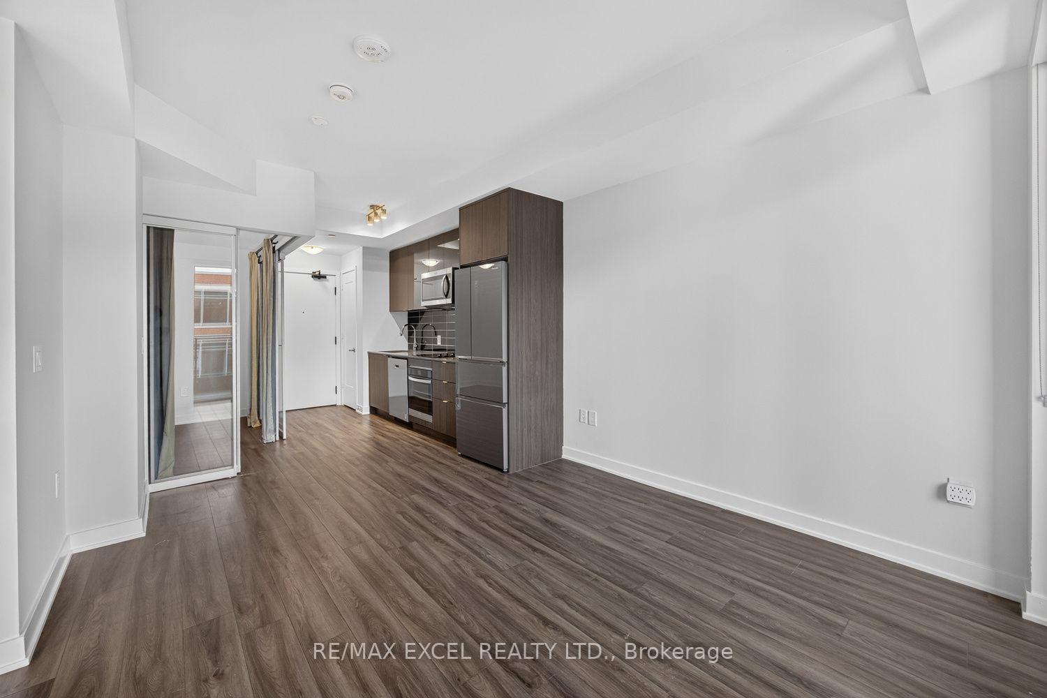 Photo 11 of Unit 801 E, 70 Princess Street E, Toronto, Waterfront Communities — HOMEH