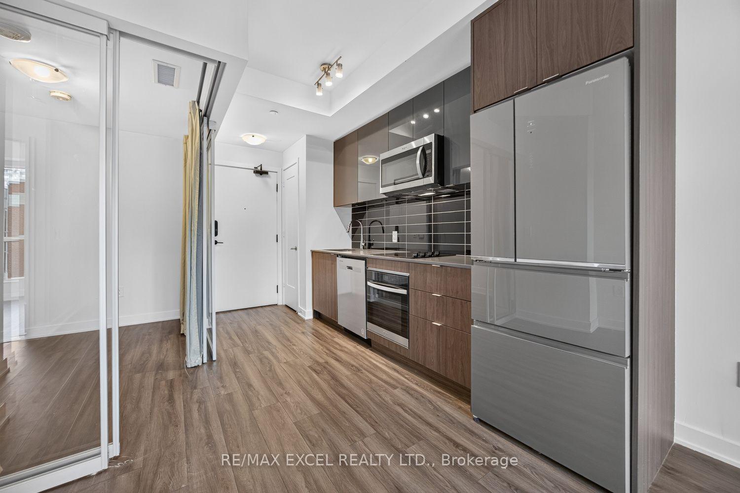 Photo 13 of Unit 801 E, 70 Princess Street E, Toronto, Waterfront Communities — HOMEH