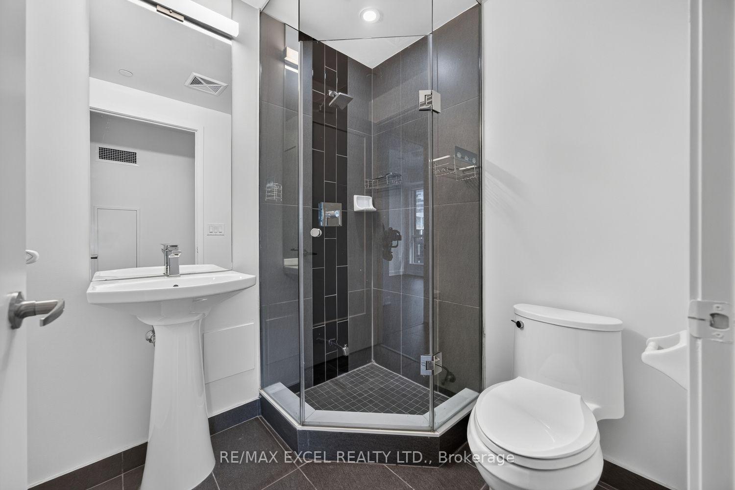 Photo 25 of Unit 801 E, 70 Princess Street E, Toronto, Waterfront Communities — HOMEH