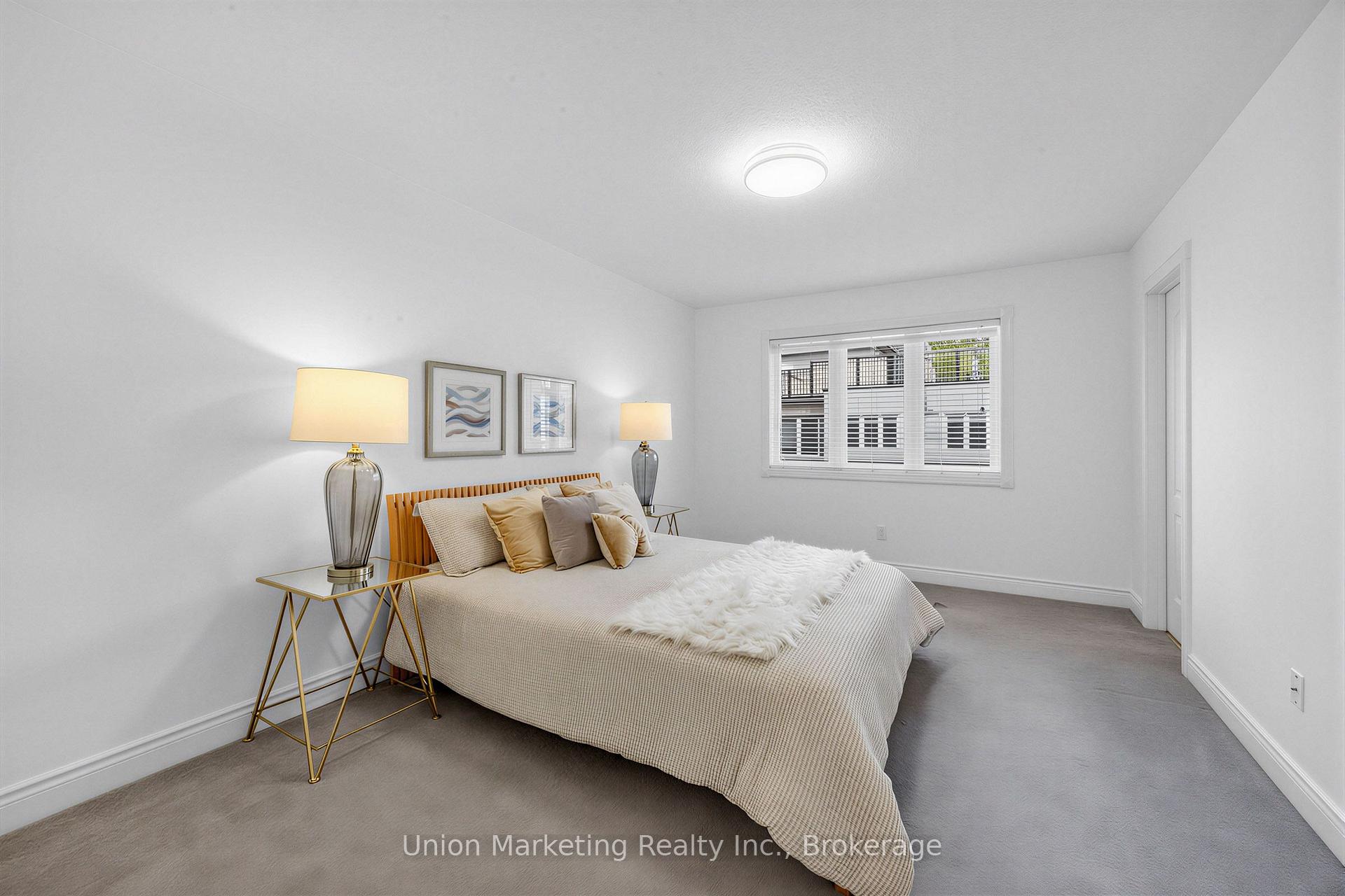 Photo 30 of 18 Yachters Lane, Etobicoke, Mimico — HOMEH