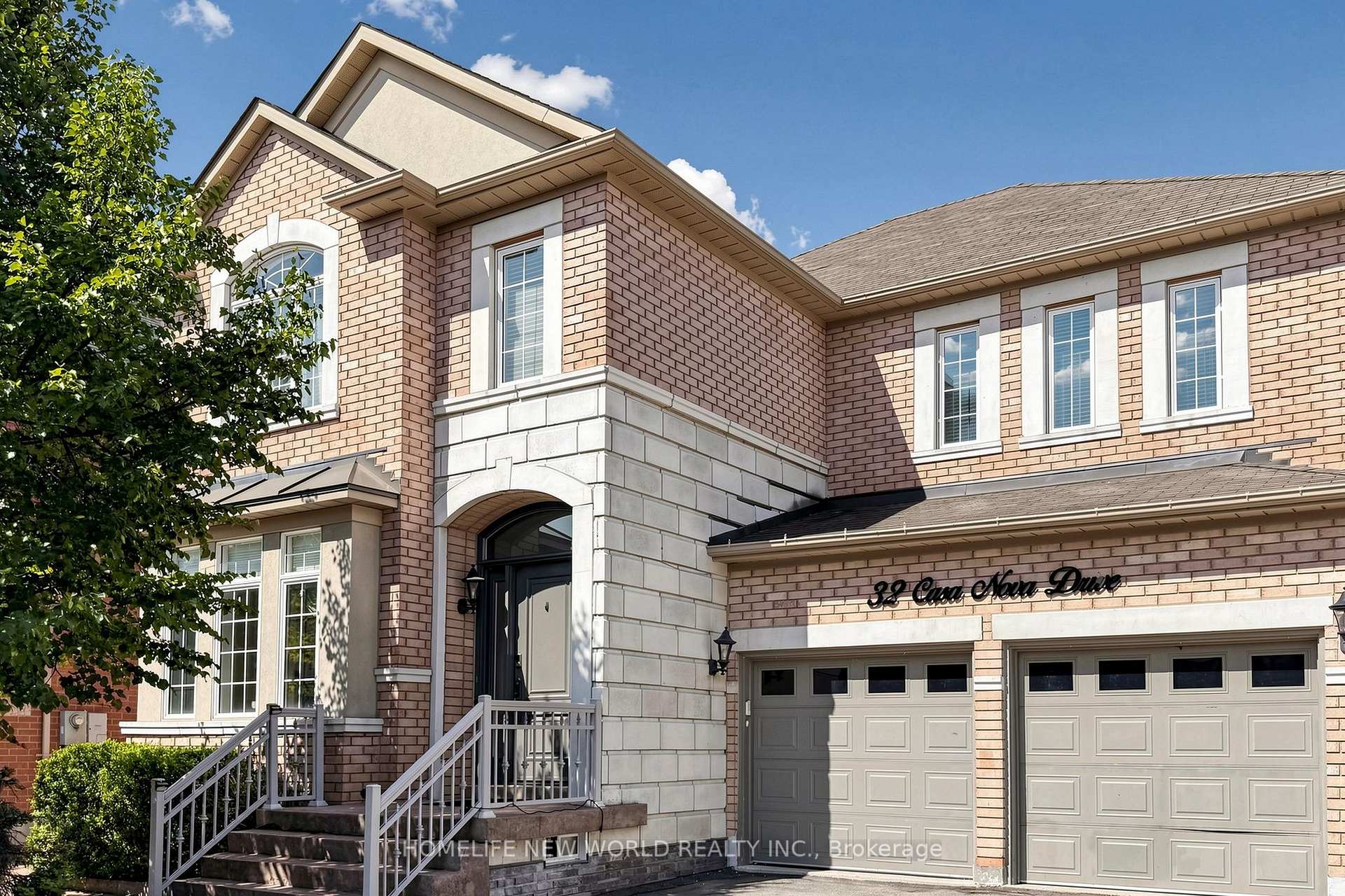 Photo 1 of 32 Casa Nova Drive, Vaughan, Vellore Village — HOMEH