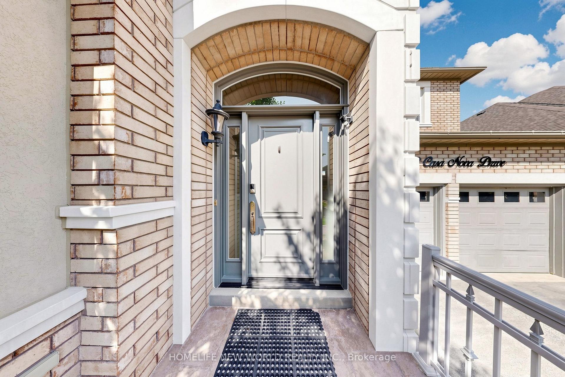 Photo 5 of 32 Casa Nova Drive, Vaughan, Vellore Village — HOMEH