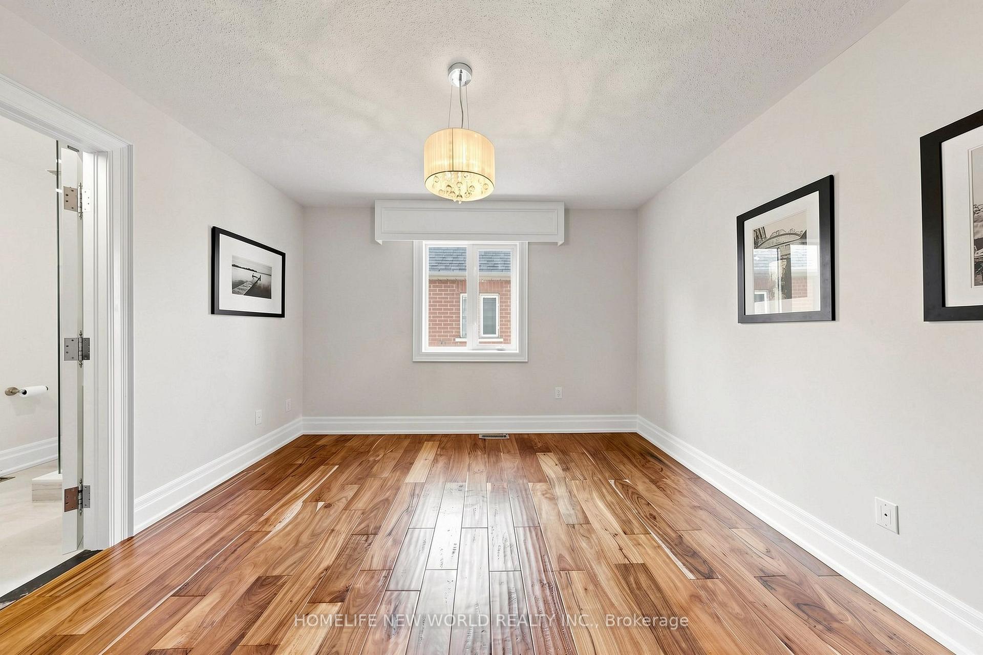 Photo 34 of 32 Casa Nova Drive, Vaughan, Vellore Village — HOMEH