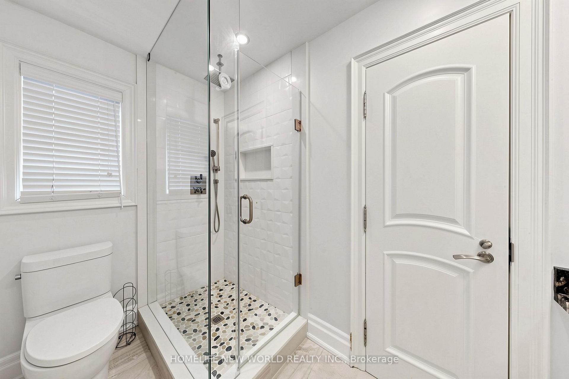 Photo 38 of 32 Casa Nova Drive, Vaughan, Vellore Village — HOMEH