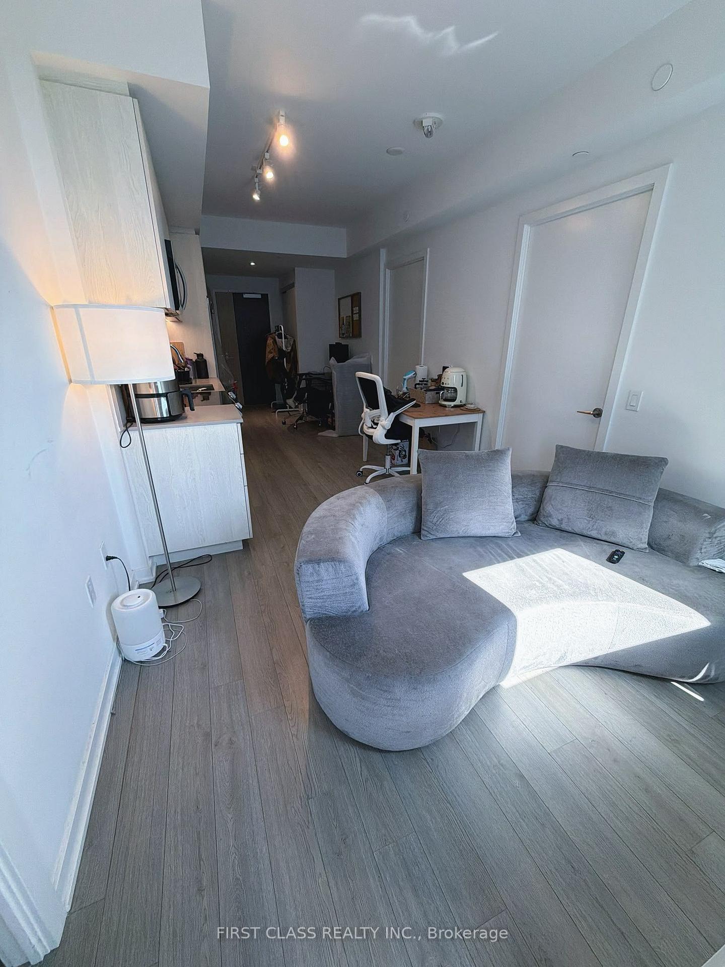 Photo 8 of Unit 1704, 50 Power Street, Toronto, Moss Park — HOMEH