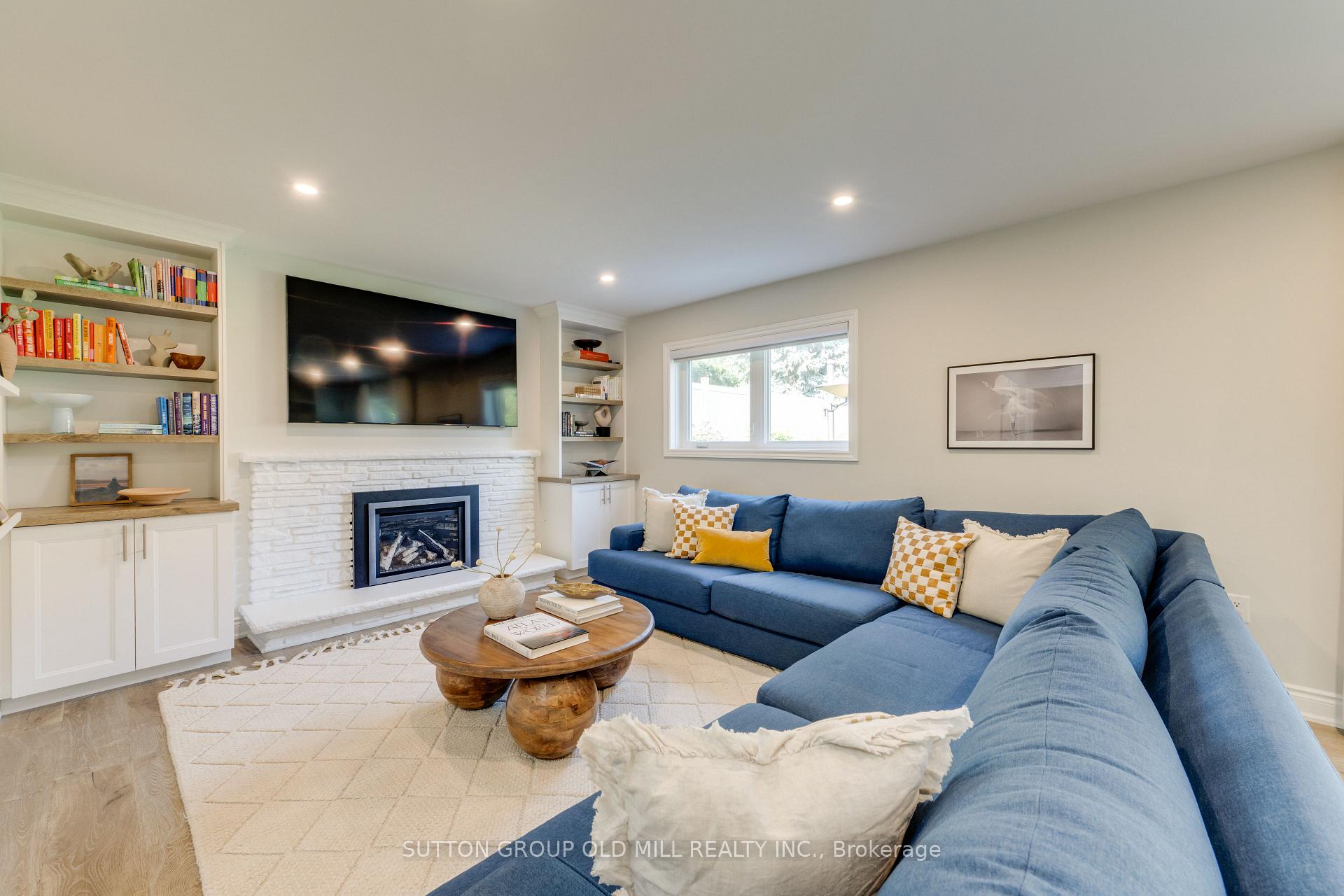 Photo 19 of 85 Bonnyview Drive, Etobicoke, Stonegate-Queensway — HOMEH