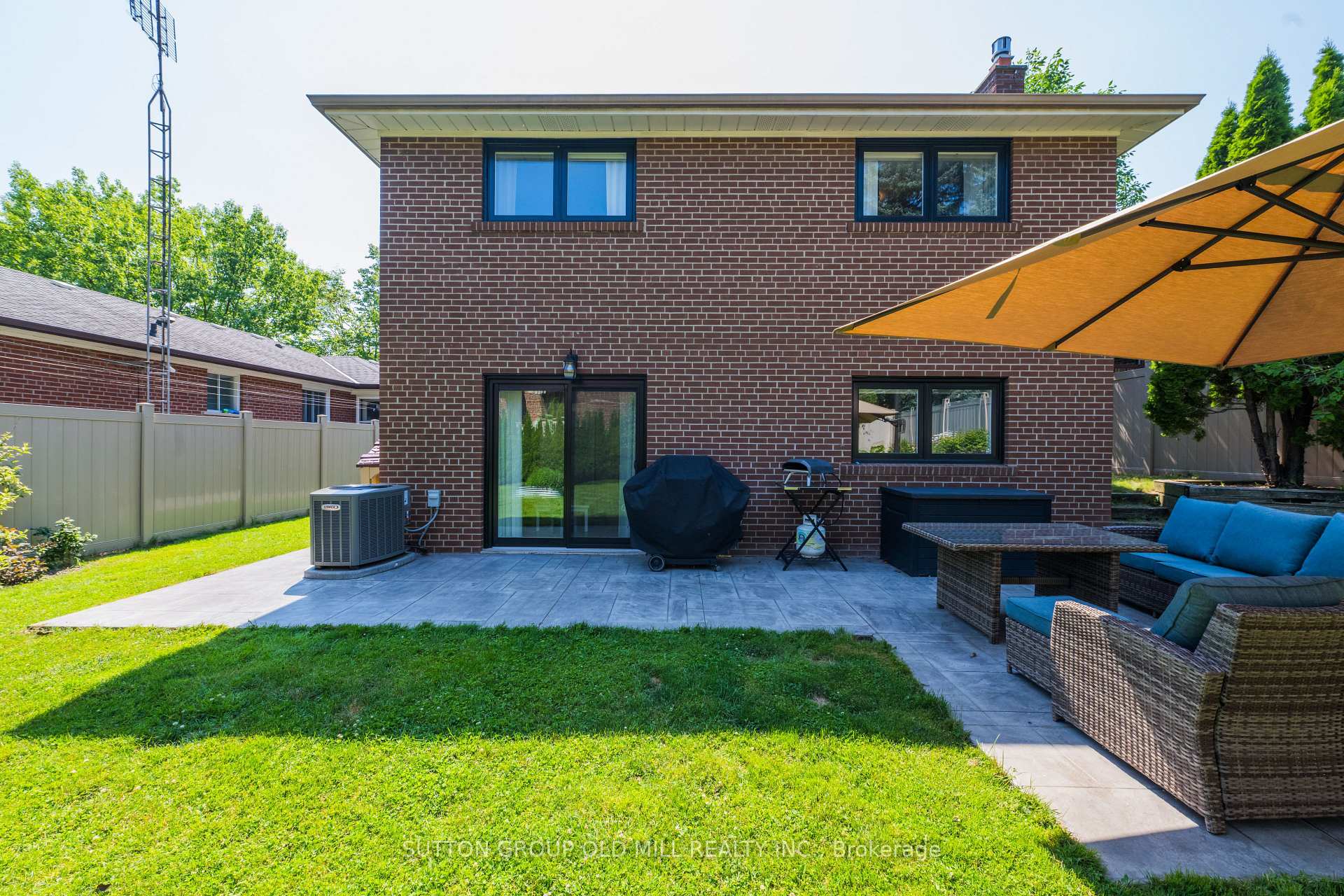 Photo 34 of 85 Bonnyview Drive, Etobicoke, Stonegate-Queensway — HOMEH