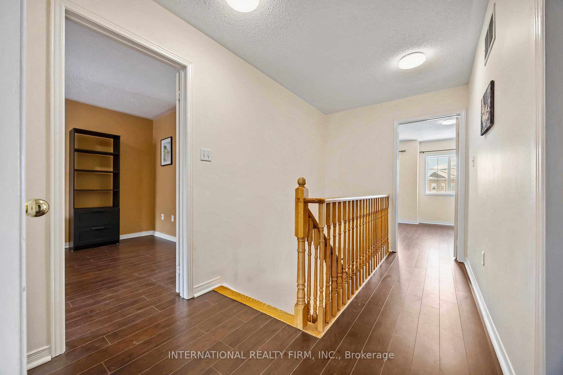 Photo 19 of 340 Flagstone Way, Newmarket, Woodland Hill — HOMEH