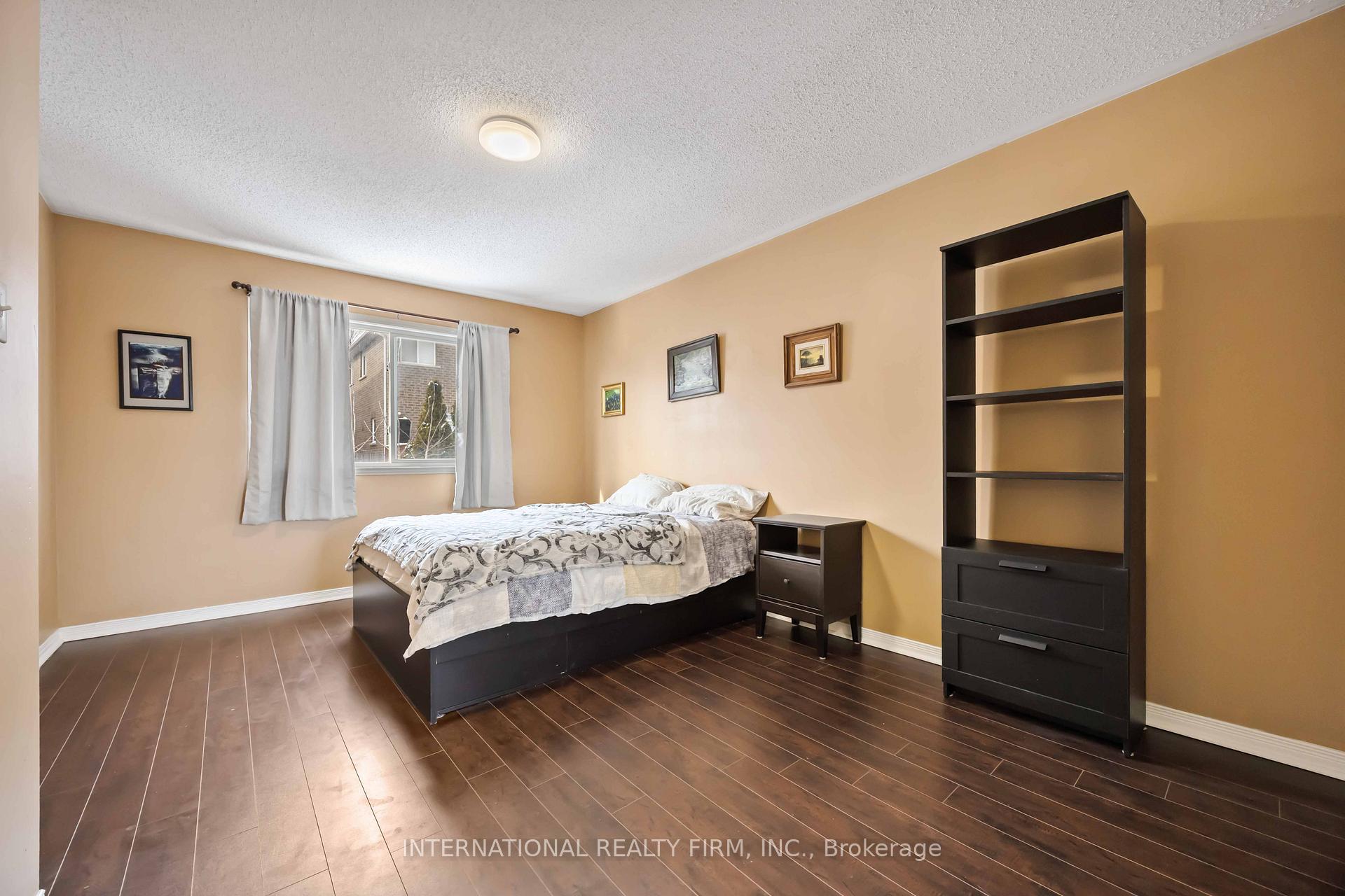 Photo 20 of 340 Flagstone Way, Newmarket, Woodland Hill — HOMEH